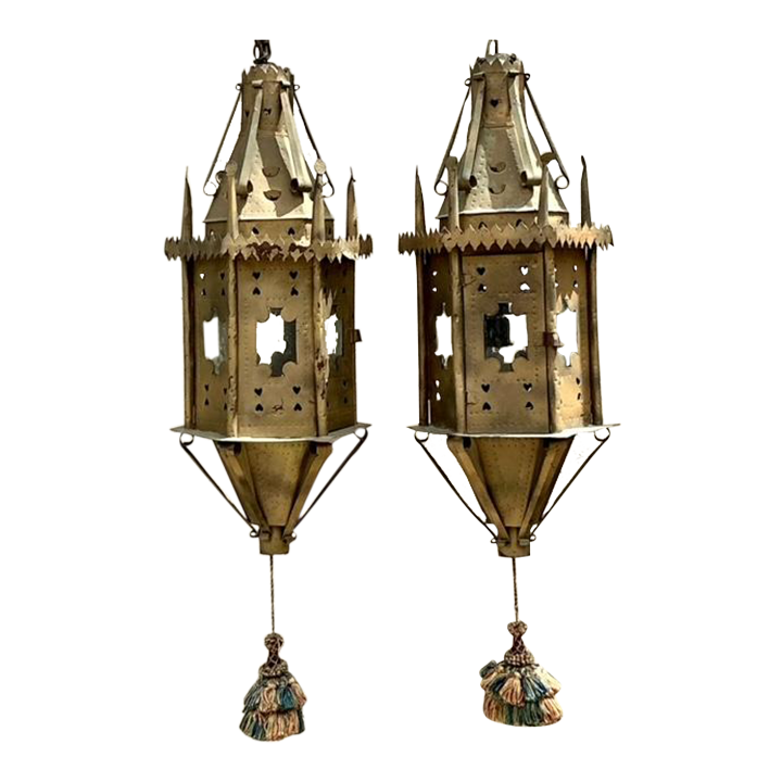 Vintage Boho Moorish Lanterns After Addison Mizner - a Pair - Detail view