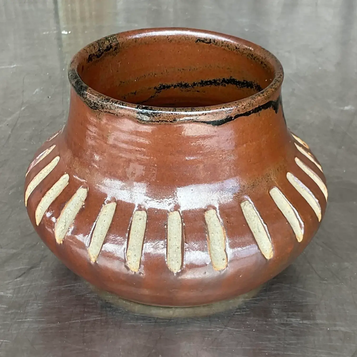 Vintage Boho Notched Studio Pottery Vase - Detail view