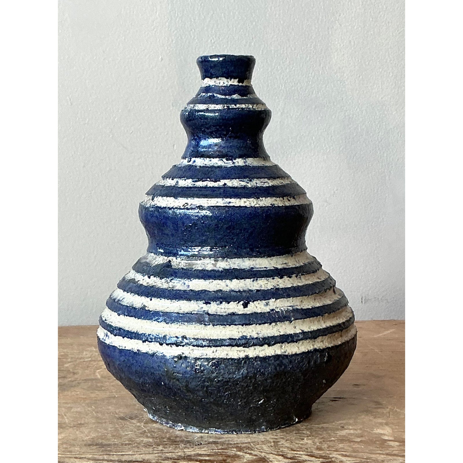Vintage Boho Original Studio Pottery Base - Detail view