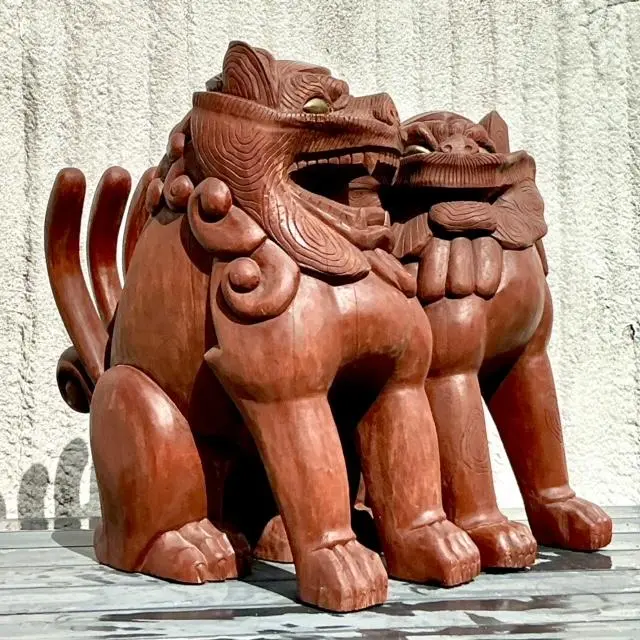 Vintage Boho Painted Wood Foo Lions - a Pair - Detail view