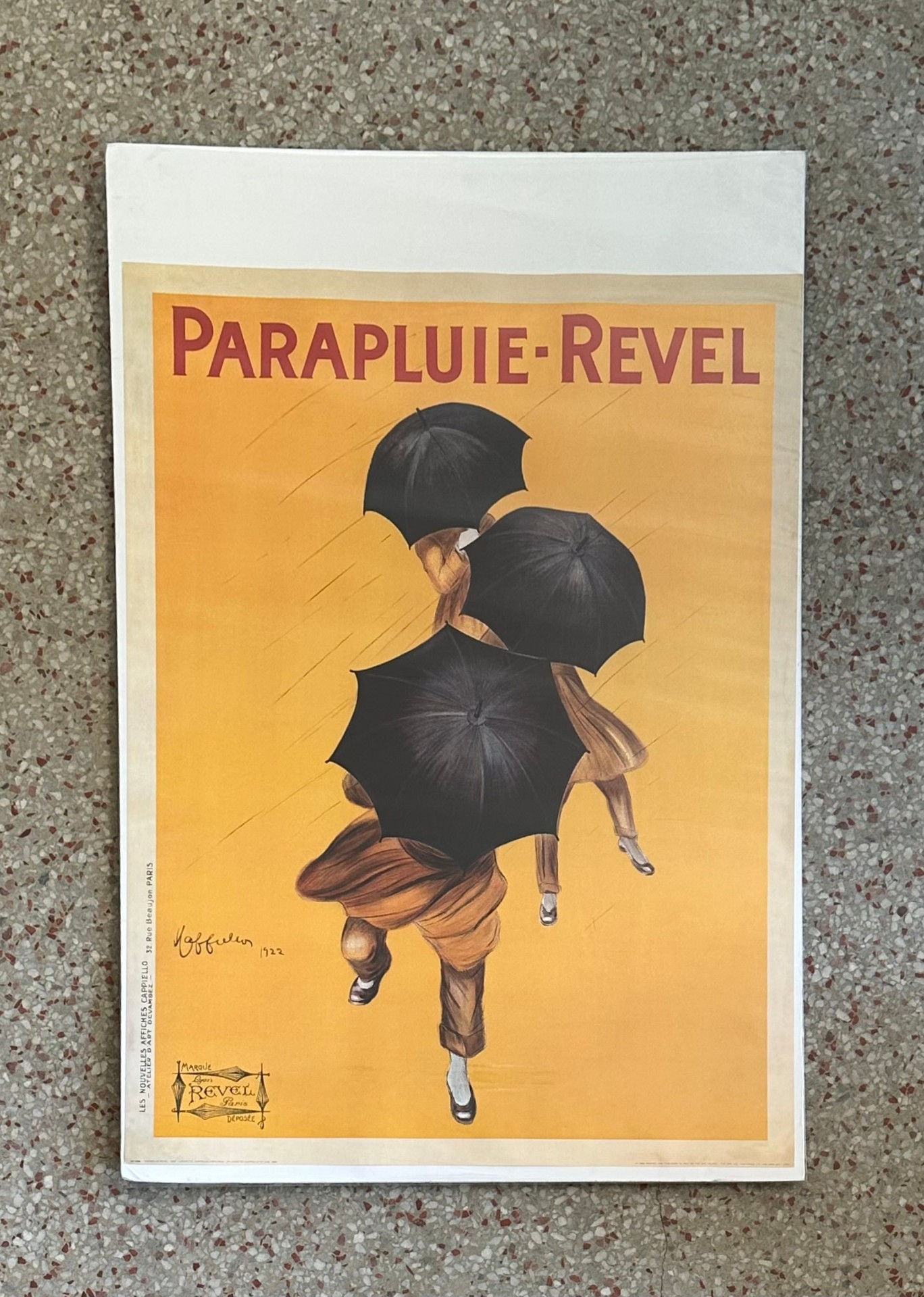 Vintage Boho Parapluie Revel Ad - Detail view