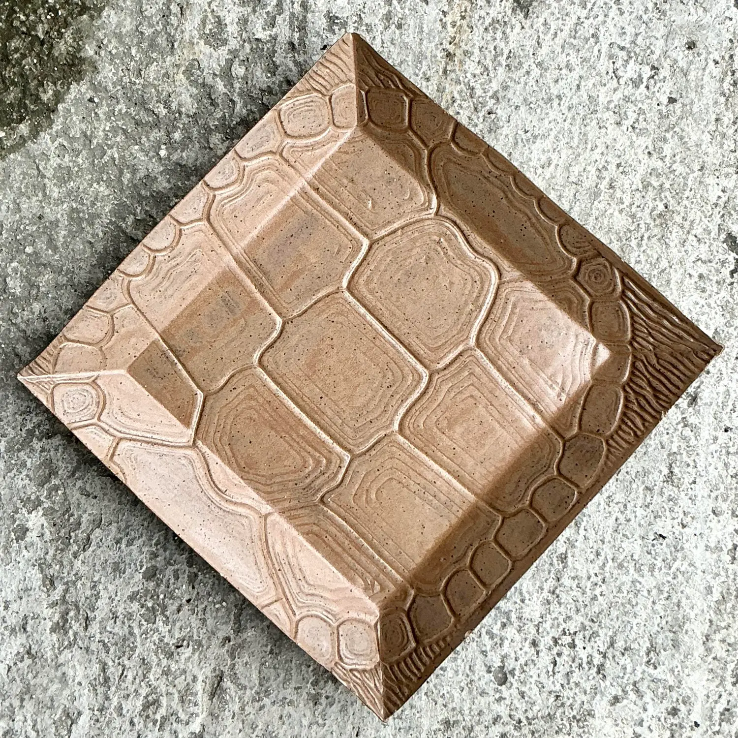 Vintage Boho Pressed Turtle Shell Pattern Ceramic Tray - Back view