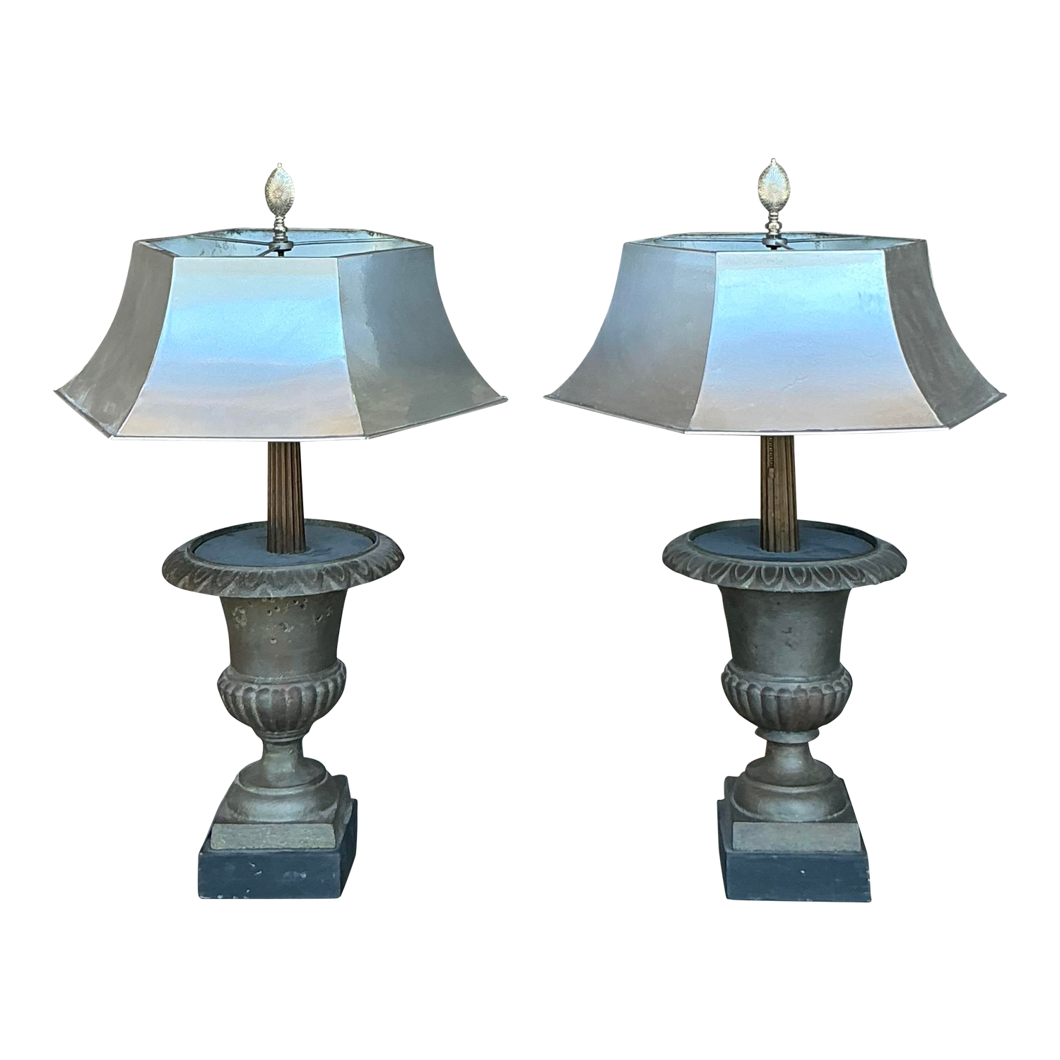 Vintage Boho Remaudier Urn Lamps With Metal Shades - A Pair - Detail view
