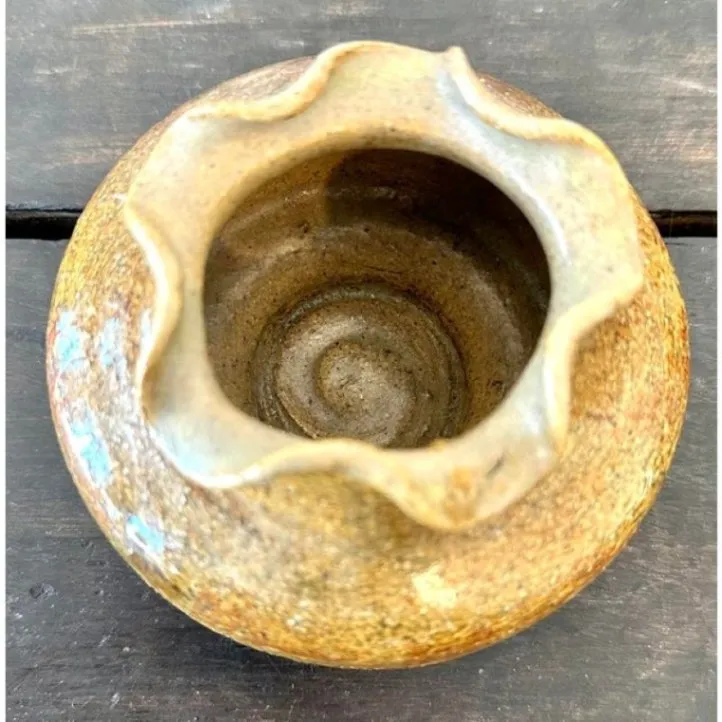 Vintage Boho Ruffle Ceramic Vase - Back view