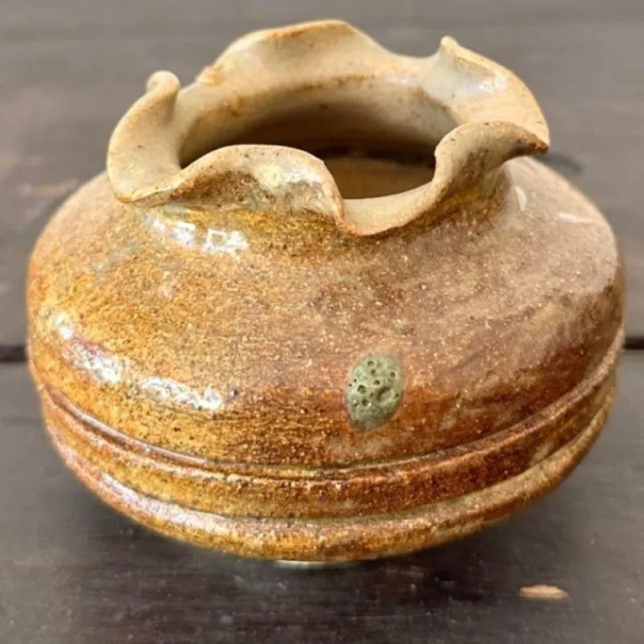 Vintage Boho Ruffle Ceramic Vase - Top view