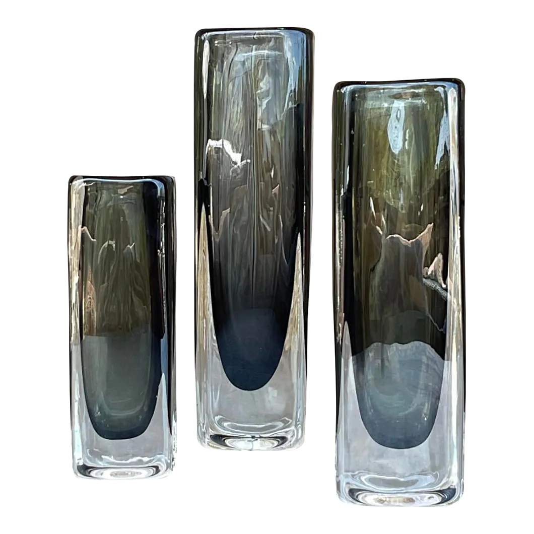 Vintage Boho Signed Art Glass Trio of Bud Vases - Detail view