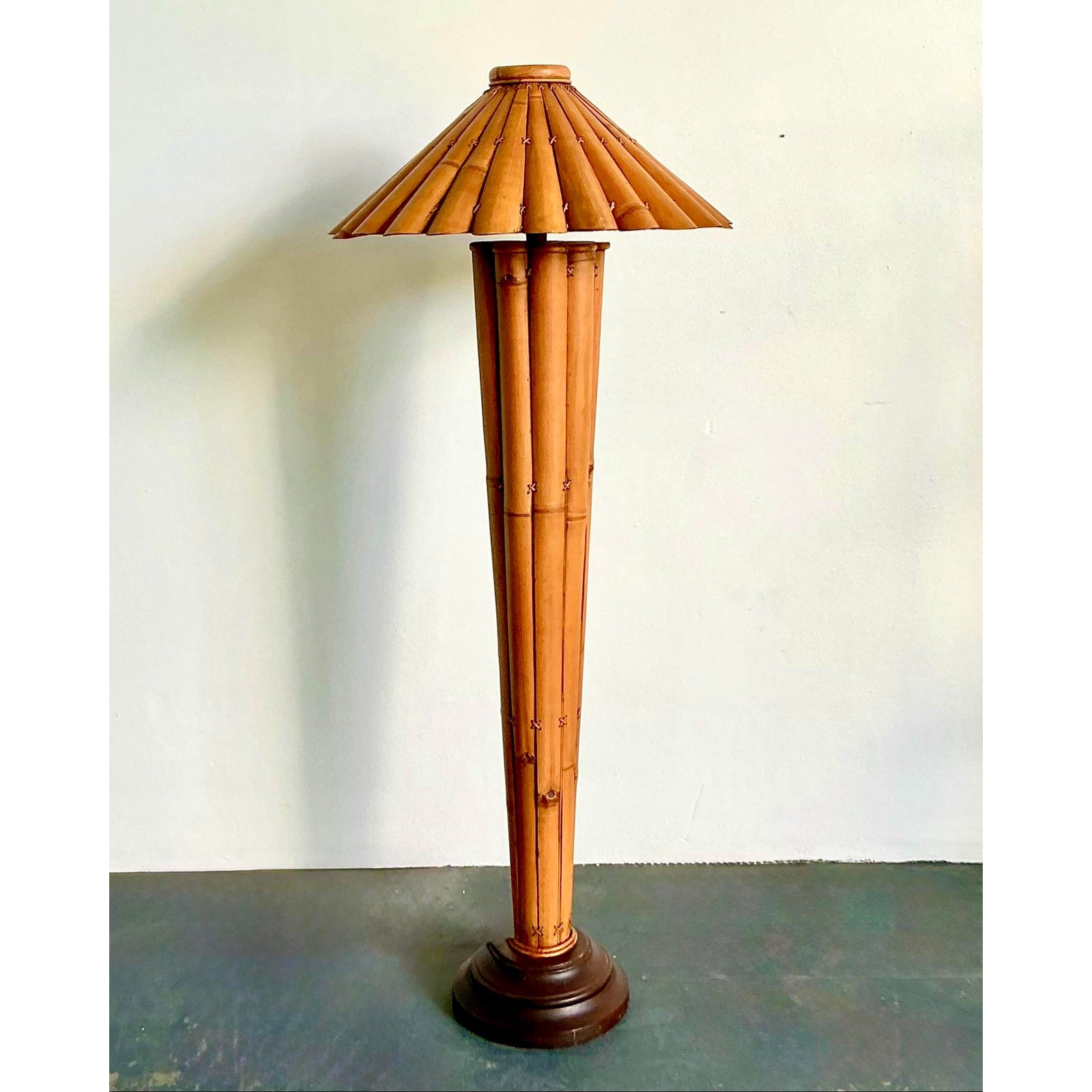 Vintage Boho Split Bamboo Floor Lamp - Detail view
