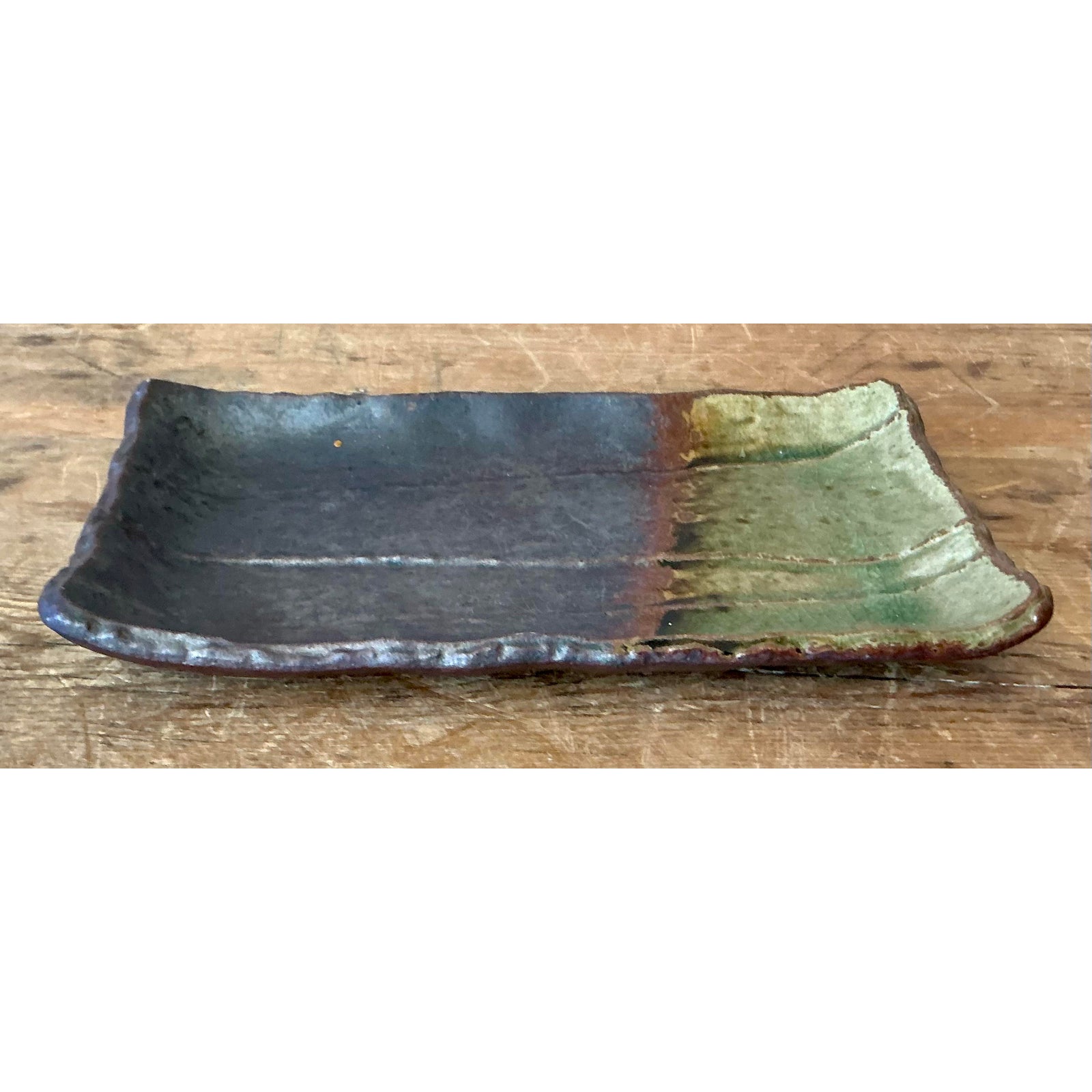 Vintage Boho Studio Pottery Platter - Detail view