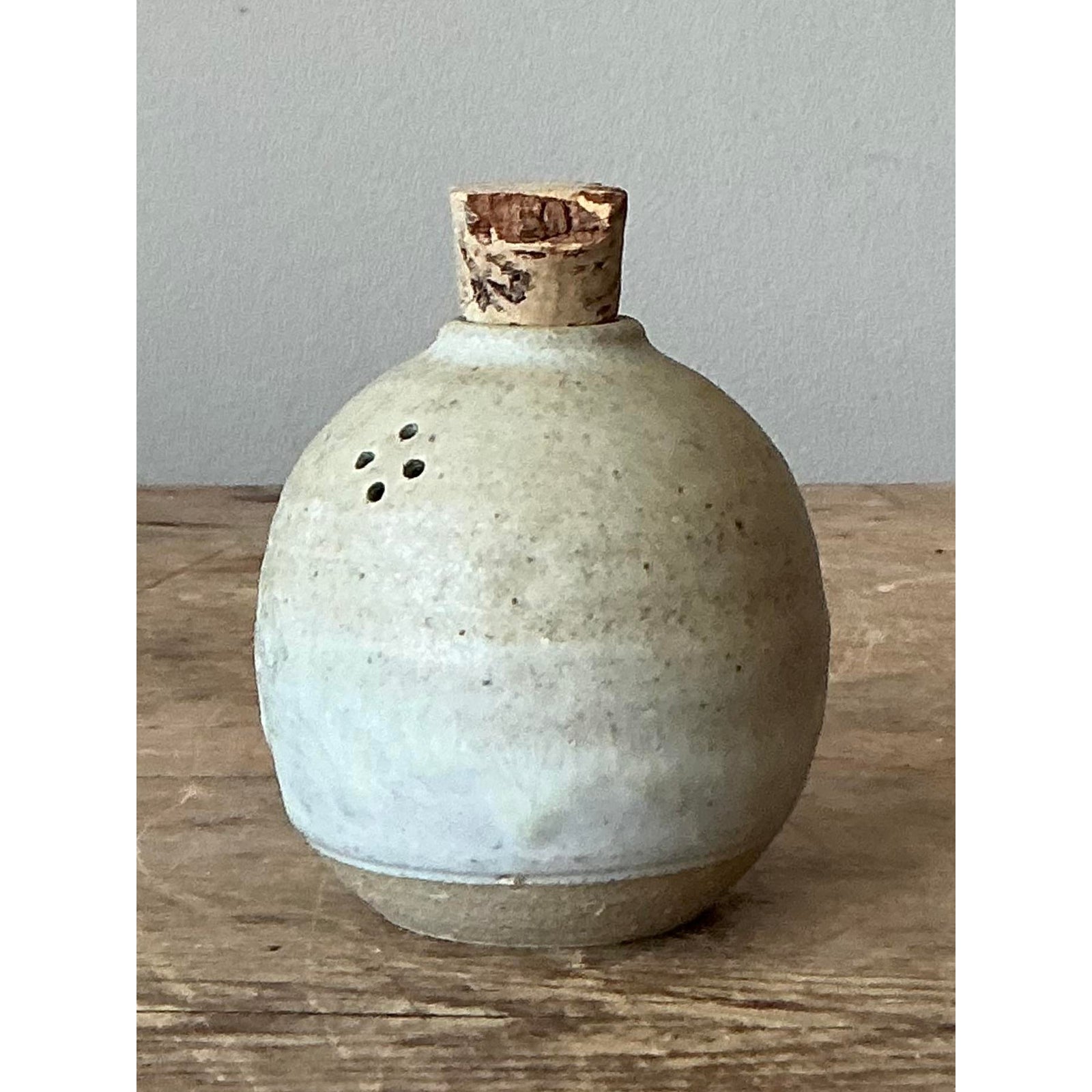 Vintage Boho Studio Pottery Shaker - Detail view