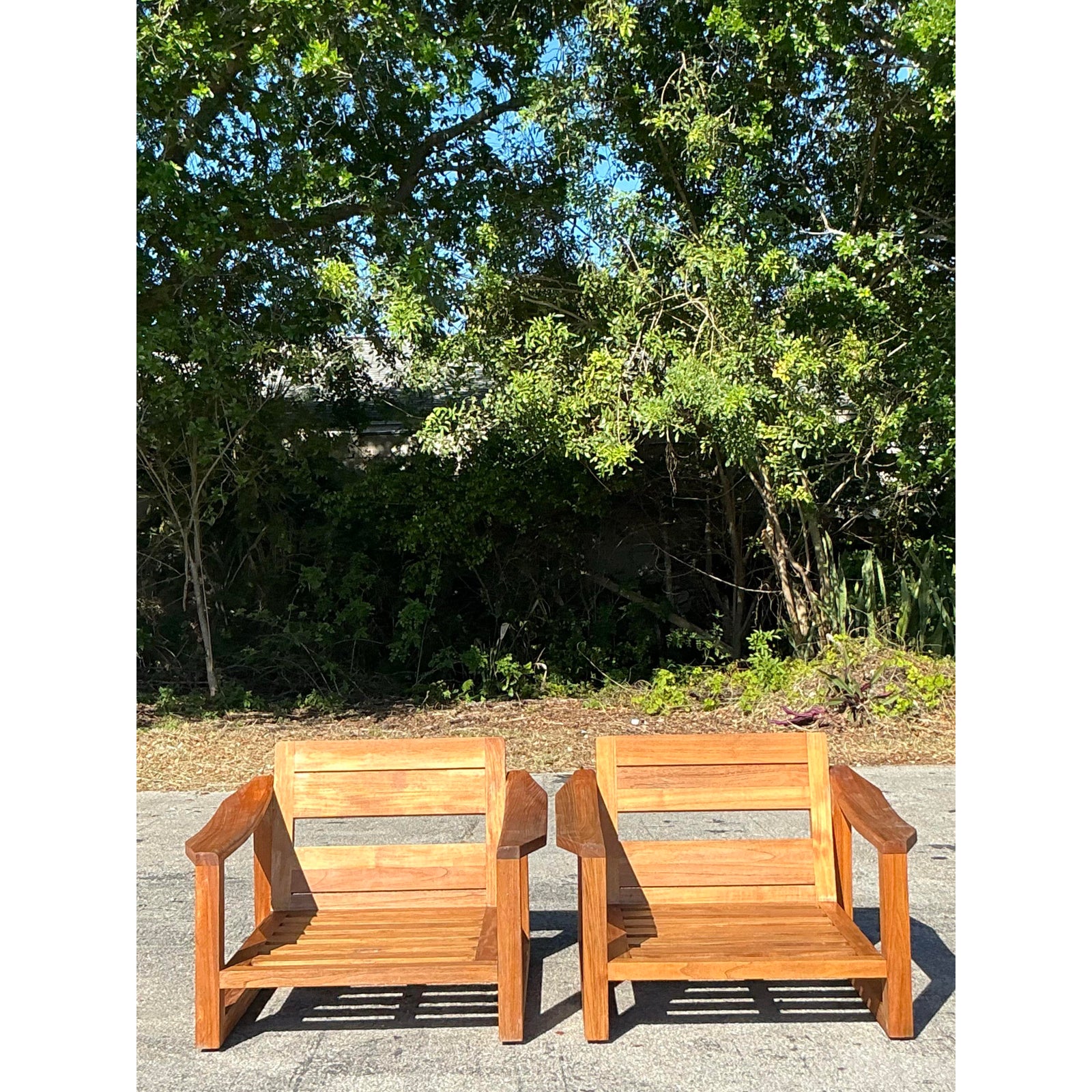 Vintage Boho Teak Lounge Chairs - A Pair - Detail view