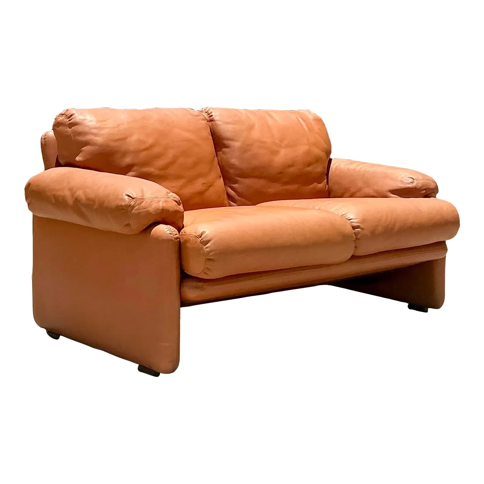 Vintage Boho Tobia Scarpa for B&b Italian Leather “Coronado” Loveseat - Detail view