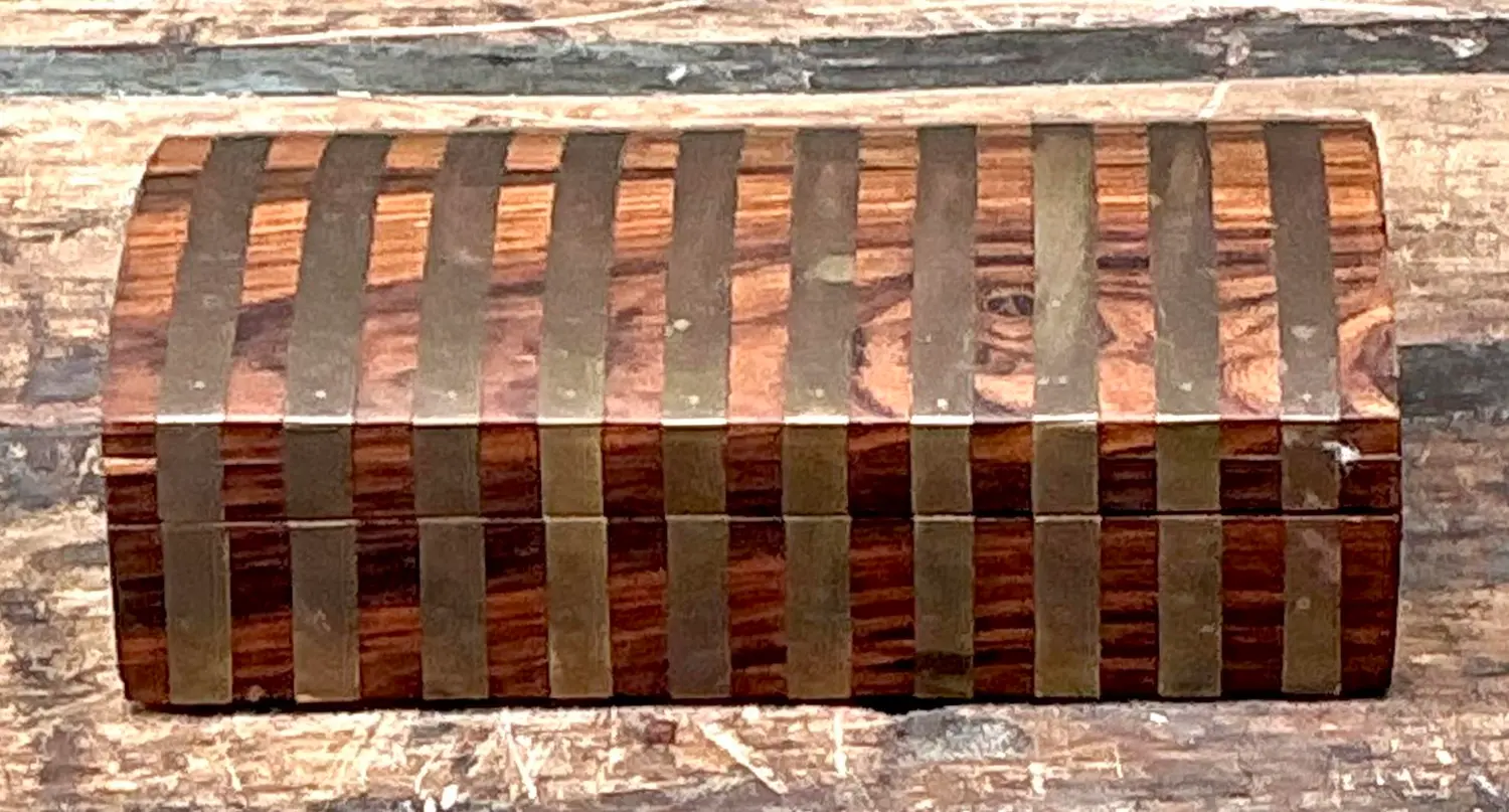 Vintage Brass Band Box - Detail view