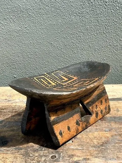 Vintage Brazilian Hand Painted Head Rest - Back view