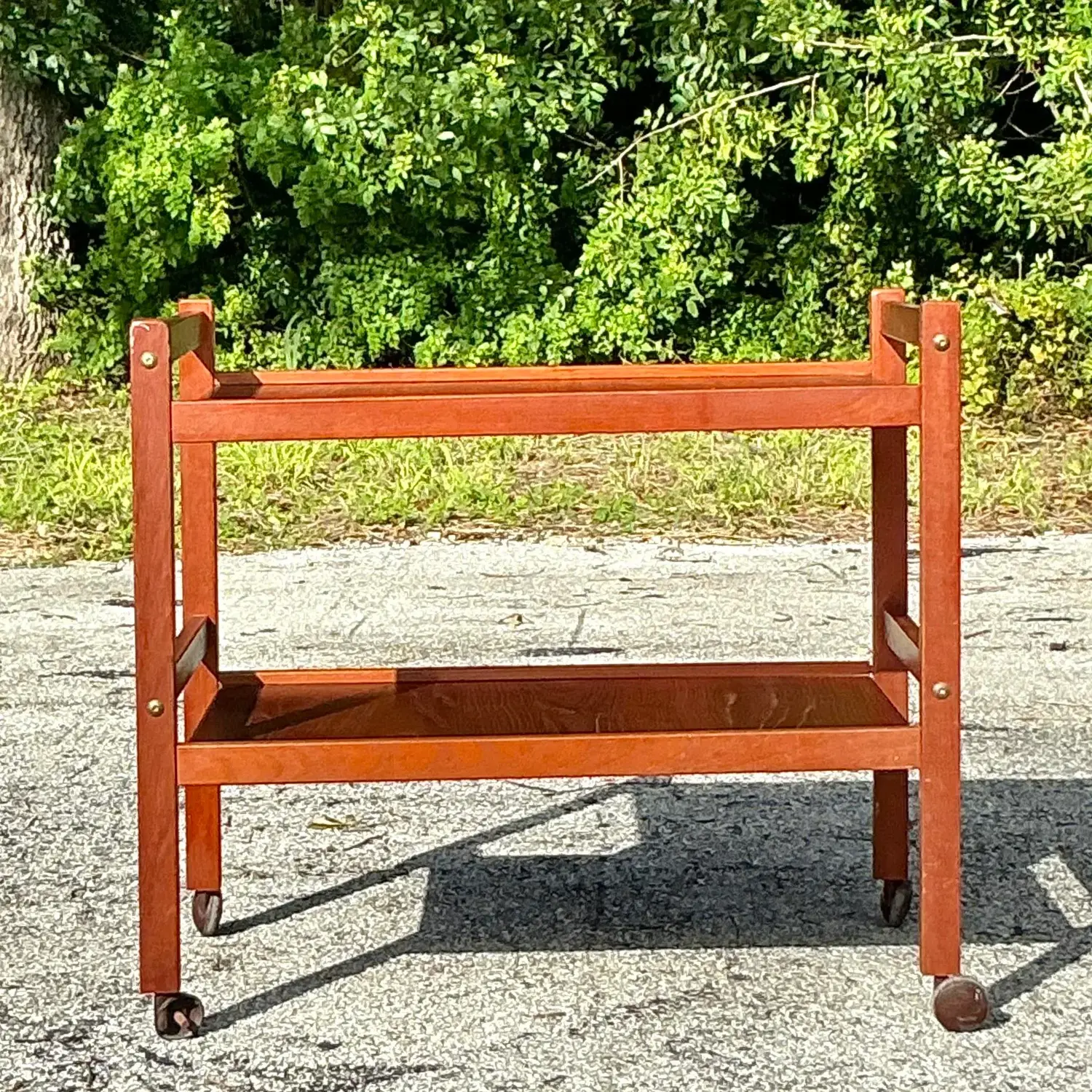 Vintage "Brdr" Furbo Bar Cart - Detail view
