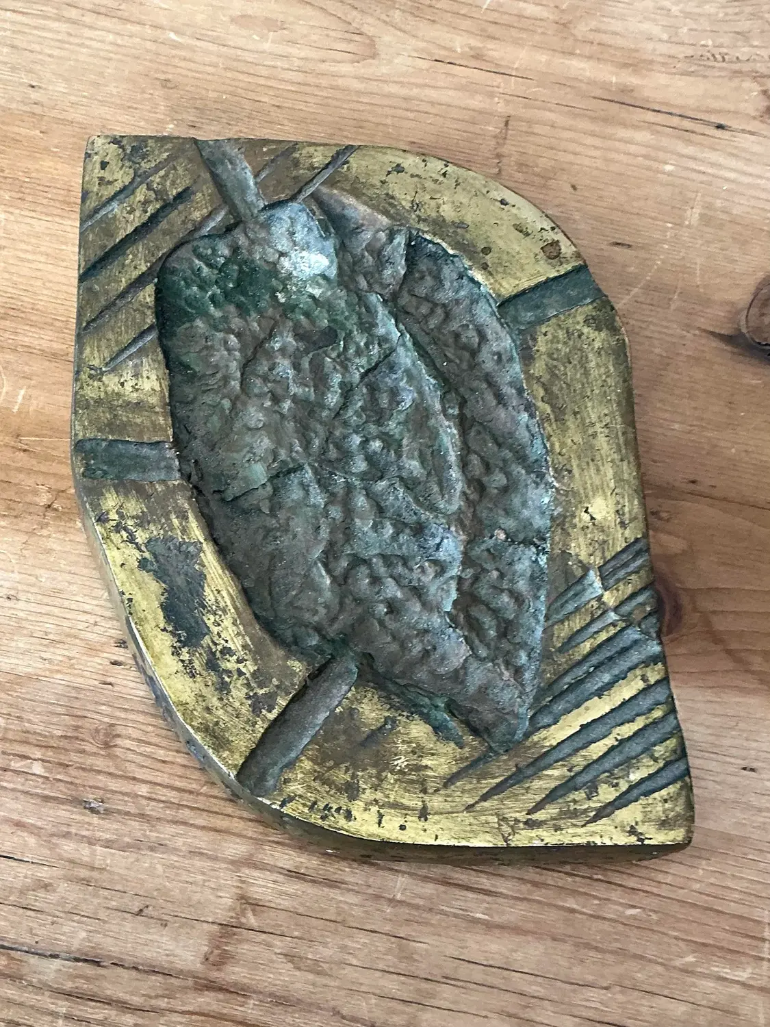Vintage Brutalist Leaf Ashtray - Top view