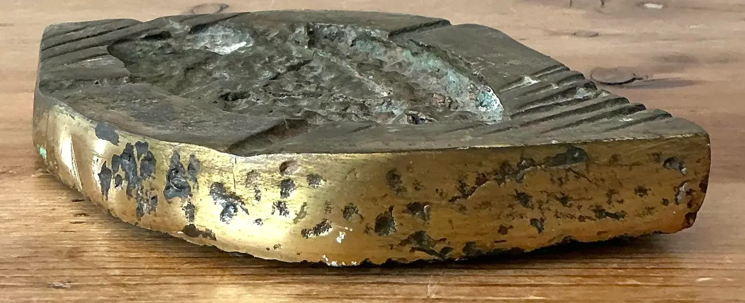 Vintage Brutalist Leaf Ashtray - Detail view