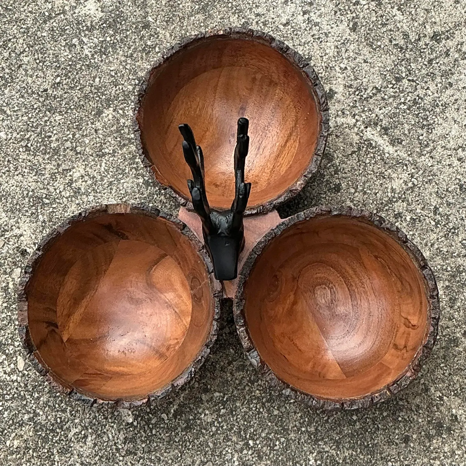 Vintage Burl Wood Buck Nut Bowl - Detail view