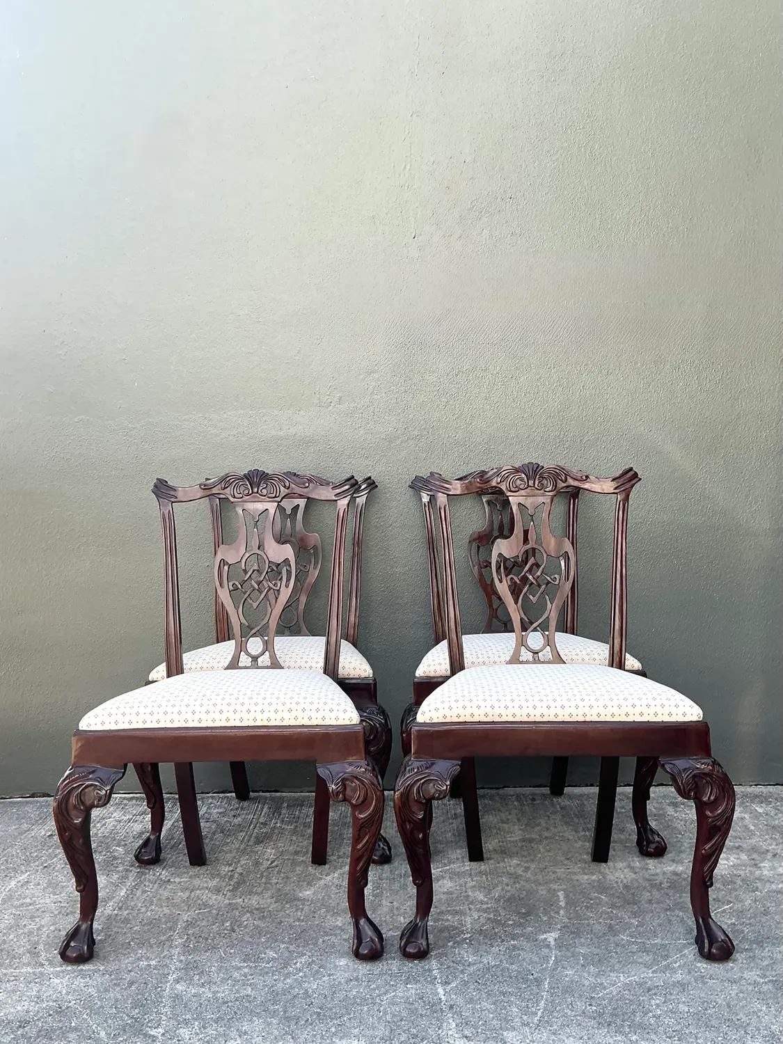 Vintage Carved Mahogany Chippendale Dining Chairs - Set of 4 - Top view