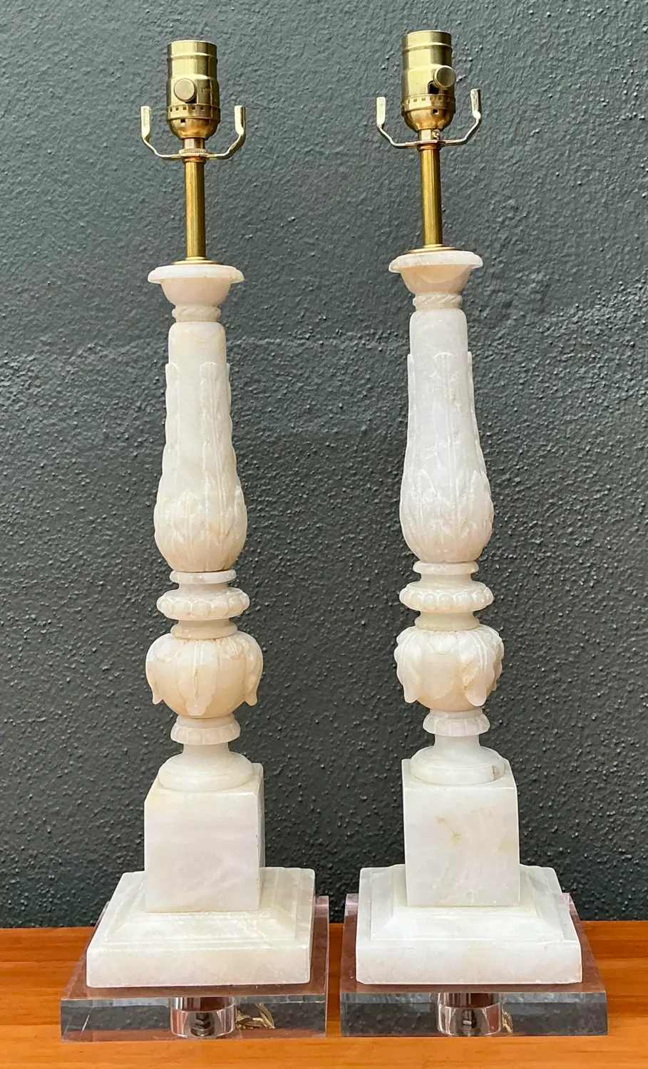 Vintage Carved Stone Column Lamp - A Pair - Detail view