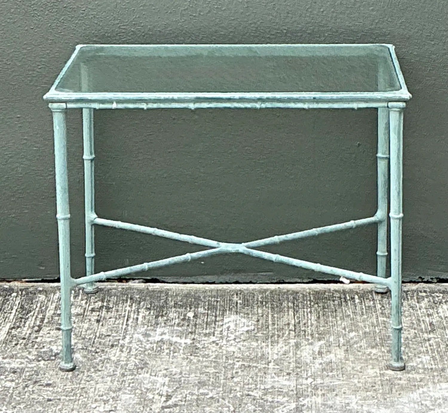 Vintage Cast Aluminum Outdoor Side Table After Brown Jordan - Detail view
