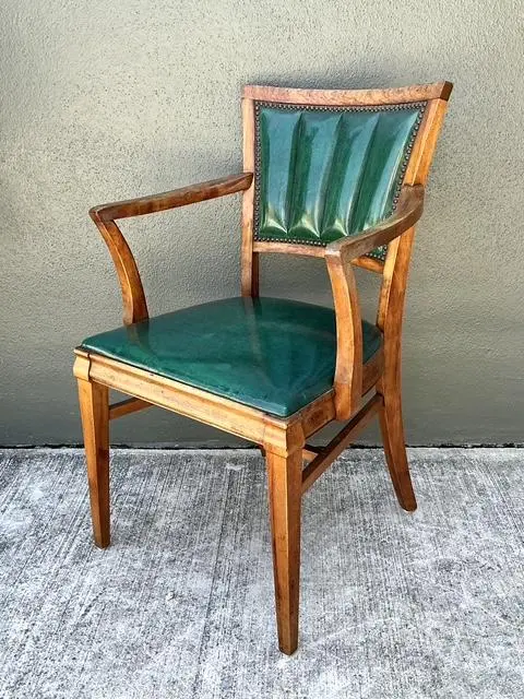 Vintage Channel Tufted Desk Chair - Side view