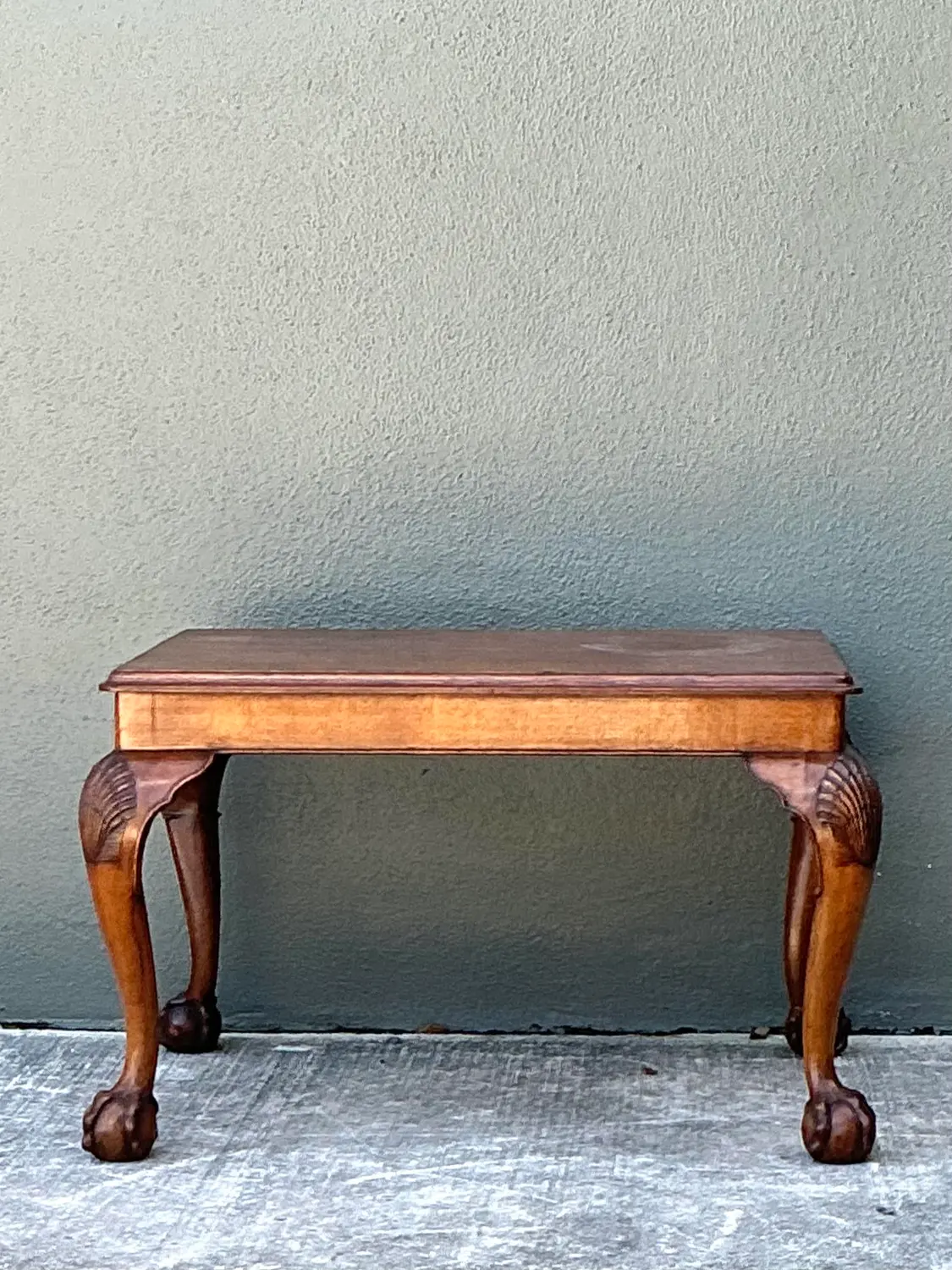 Vintage Chippendale Clam Shell Small Coffee Table - Side view