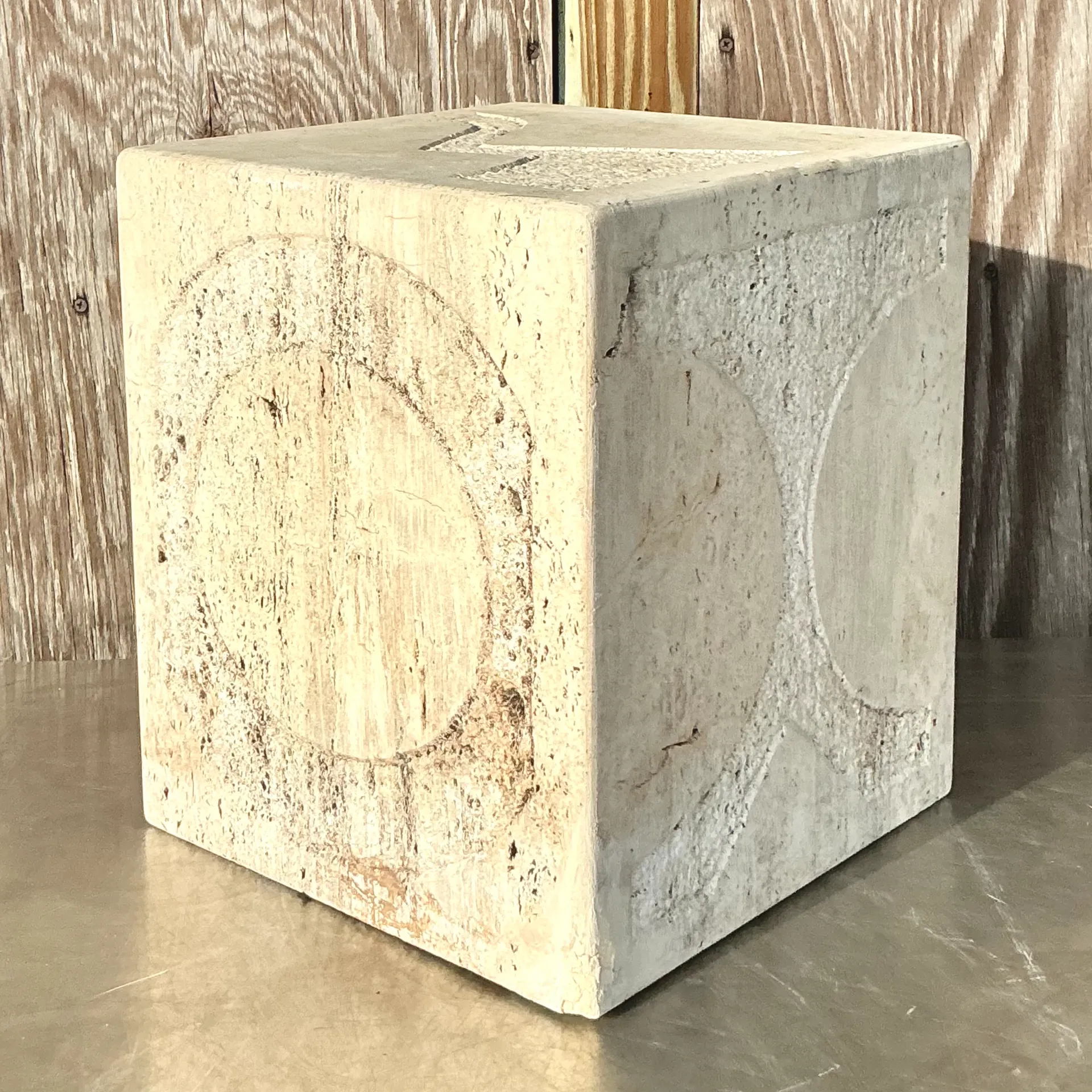 Vintage Coastal Etched Coral Block Drinks Table - Back view