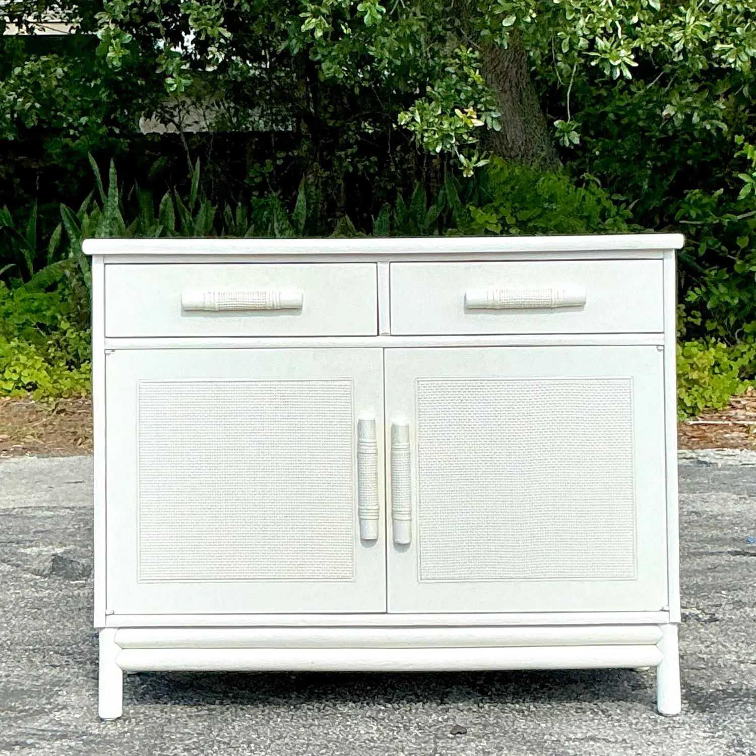 Vintage Coastal Grasscloth Panel Sideboard After Ficks Reed - Detail view