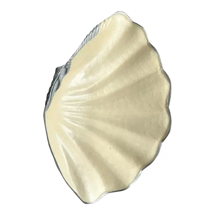 Vintage Coastal Julia Knight Enameled Cast Aluminum Giant Clam Shell