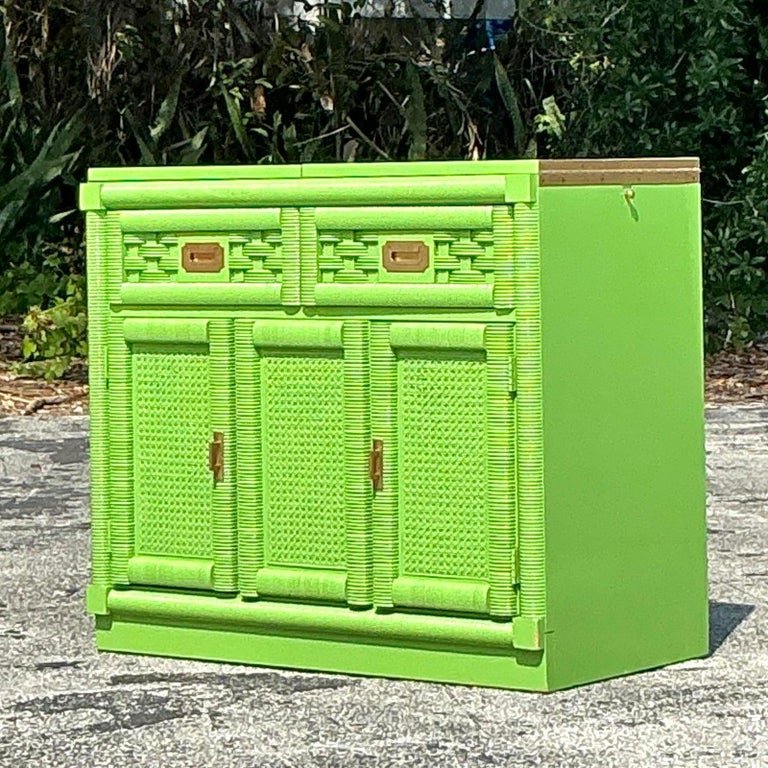 Vintage Coastal Lexington Lacquered Rattan Dry Bar - Top view