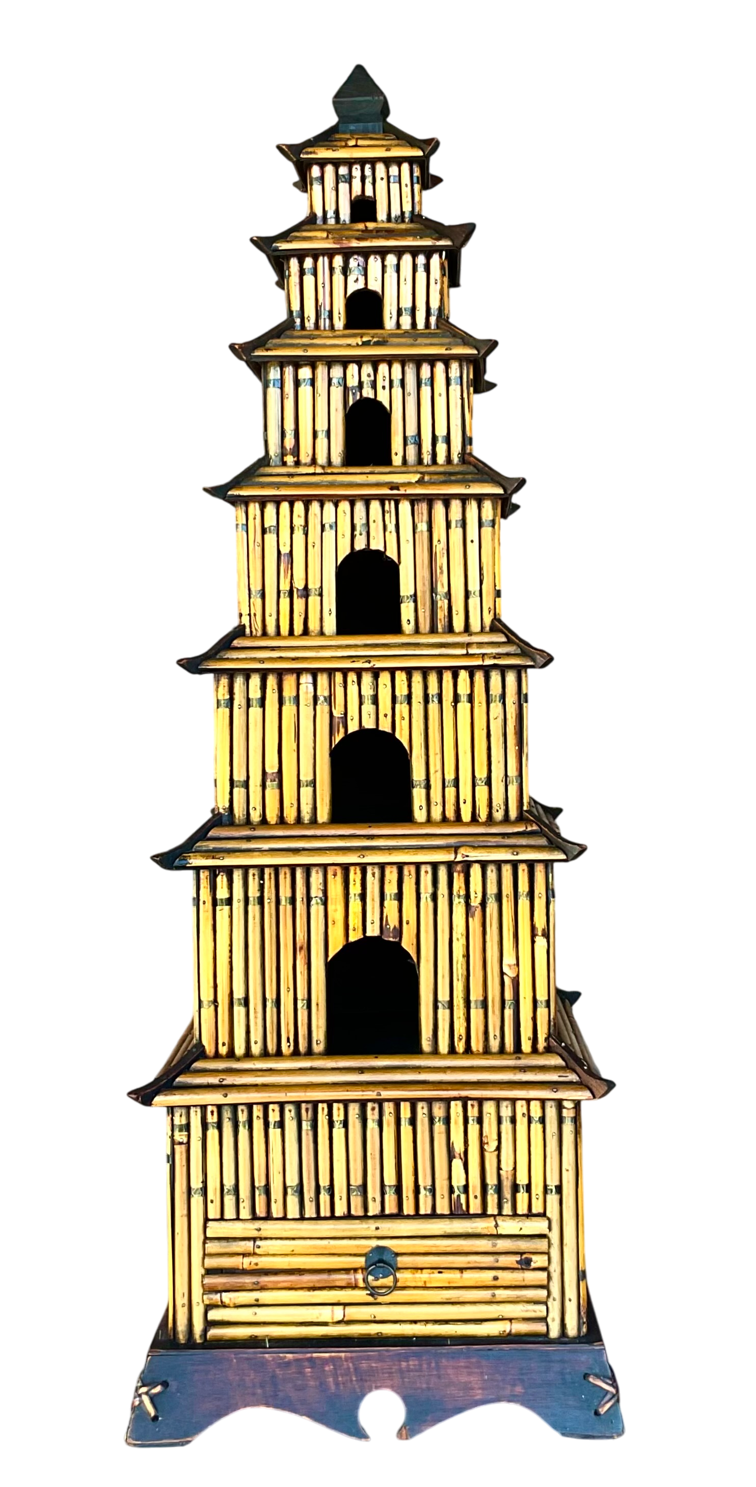 Vintage Coastal Pencil Reed Pagoda - Detail view