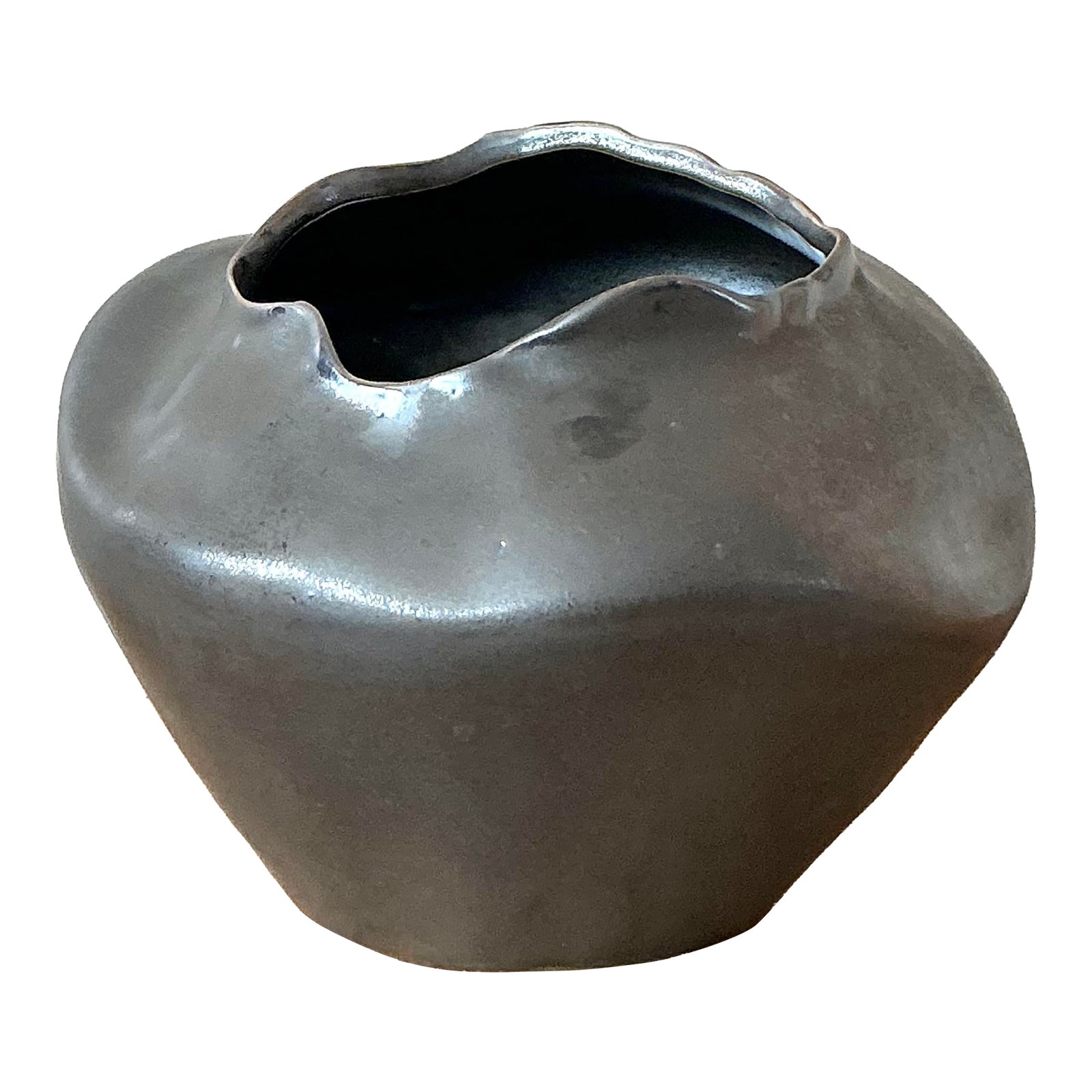 Vintage Coastal Raku Fired Vase - Detail view