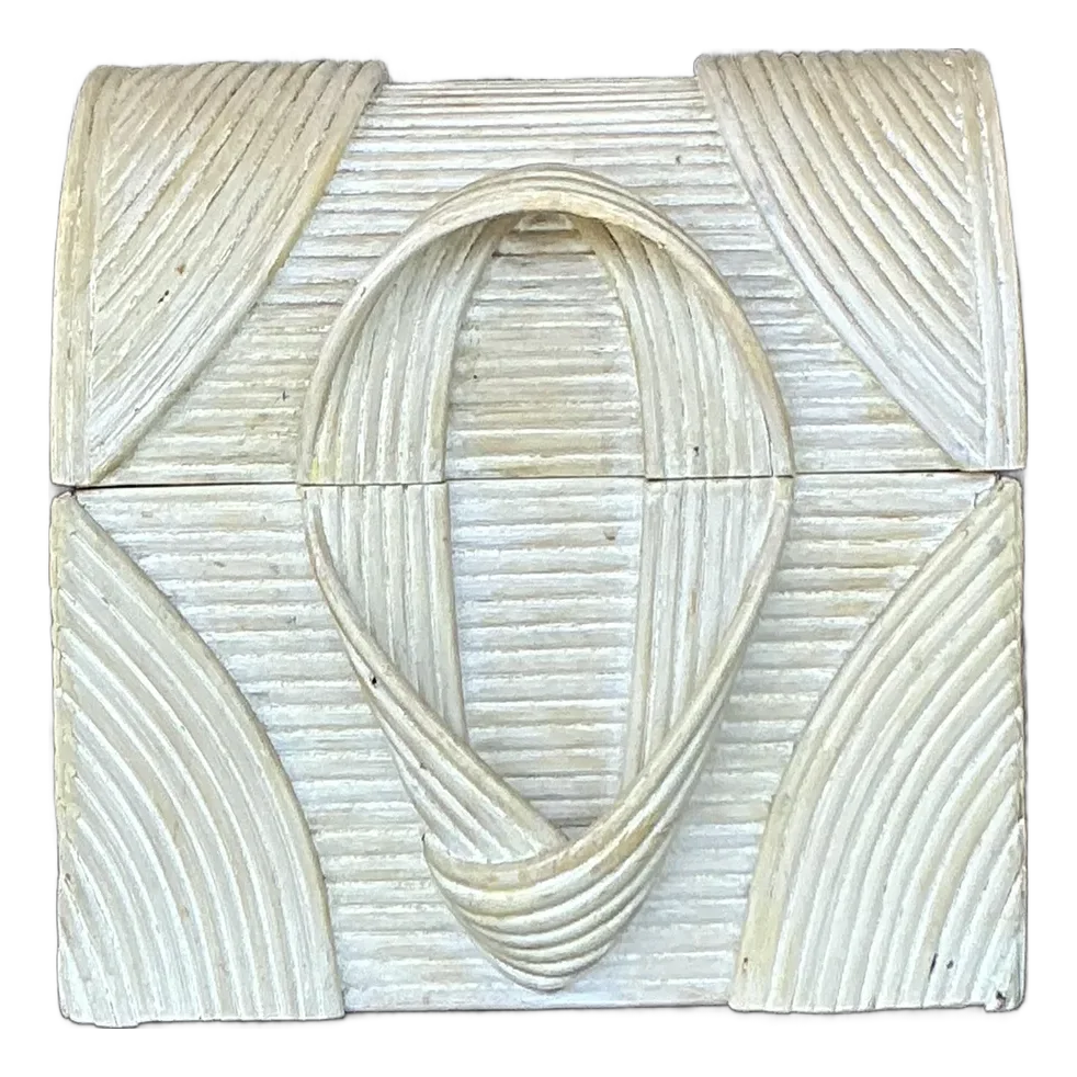 Vintage Coastal Washed Pencil Reed Treasure Chest Box - Detail view