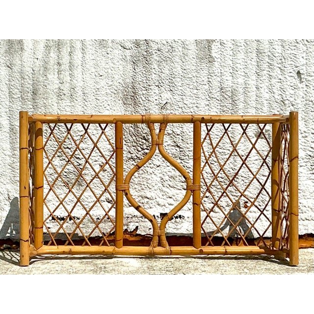 Vintage Coastal Woven Rattan Dining Table Pedestal - Detail view