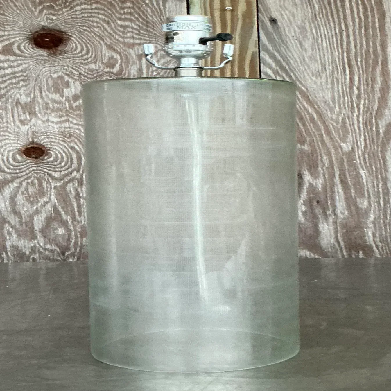 Vintage Contemporary Etched Frosted Glass Lamp - Detail view