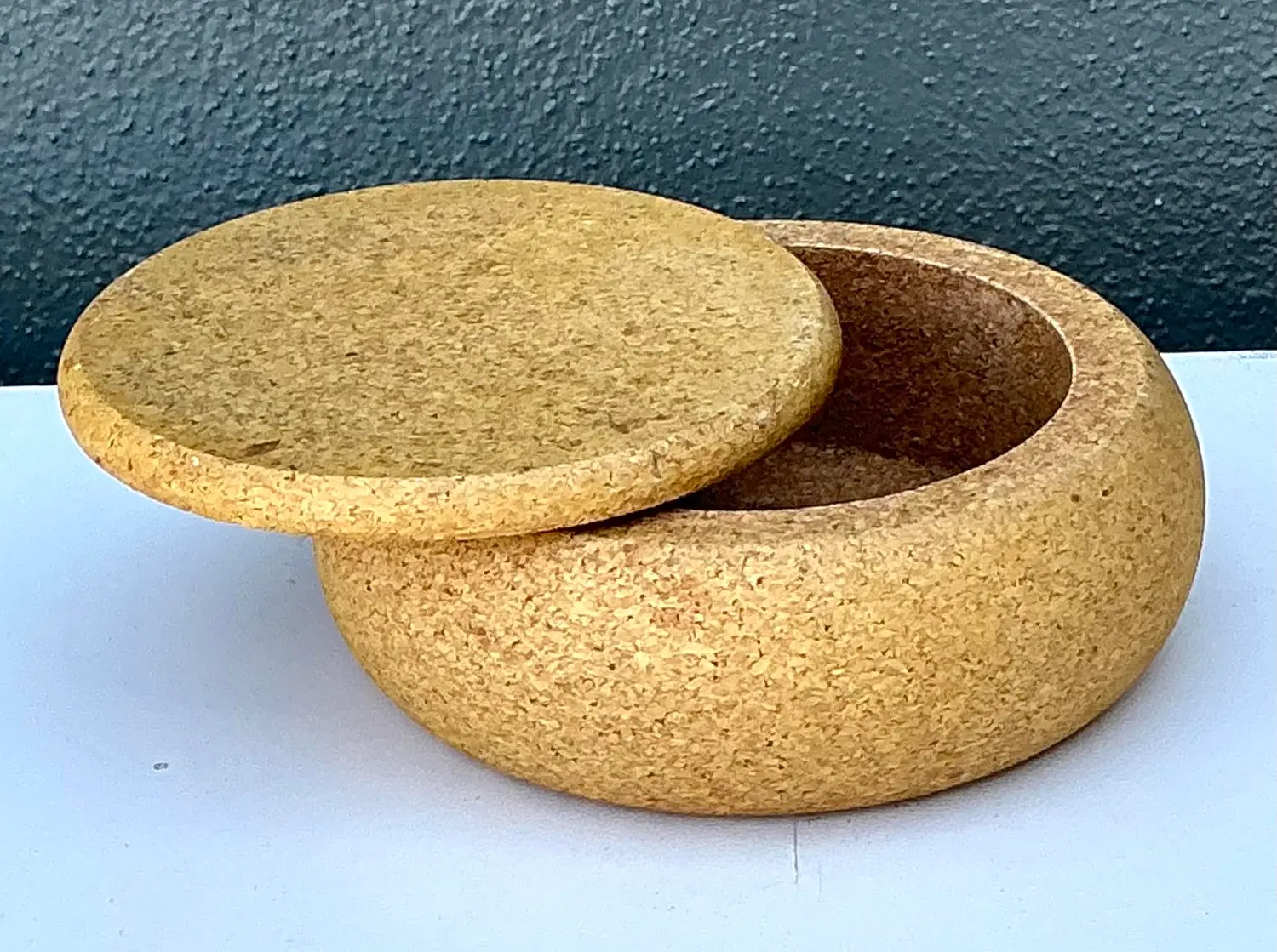 Vintage Cork Lidded Box - Detail view