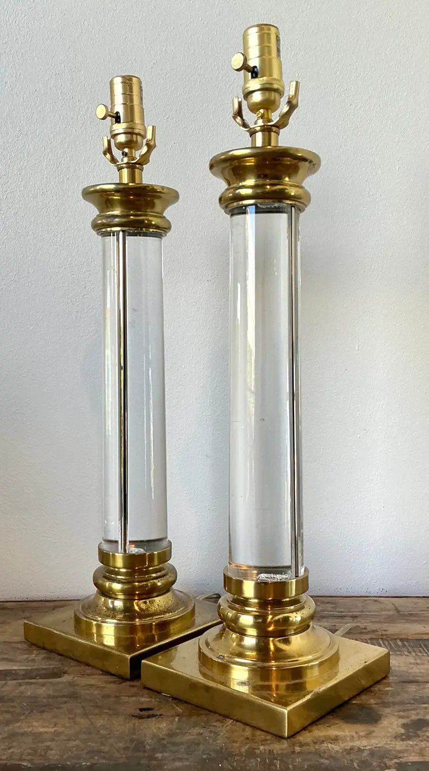 Vintage Crystal Column Lamps - A Pair - Detail view