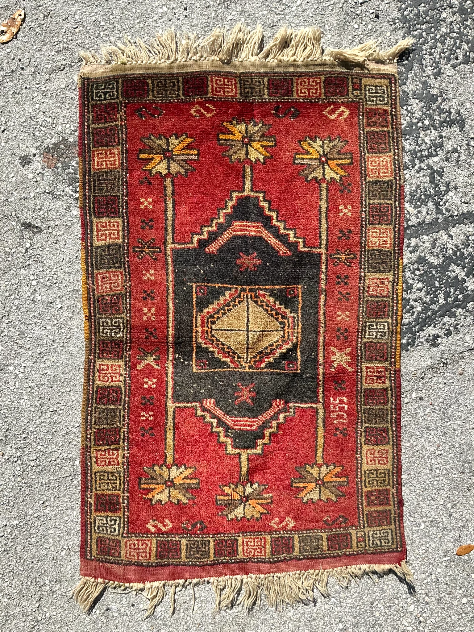 Vintage Distressed Woven Wool Rug - Top view