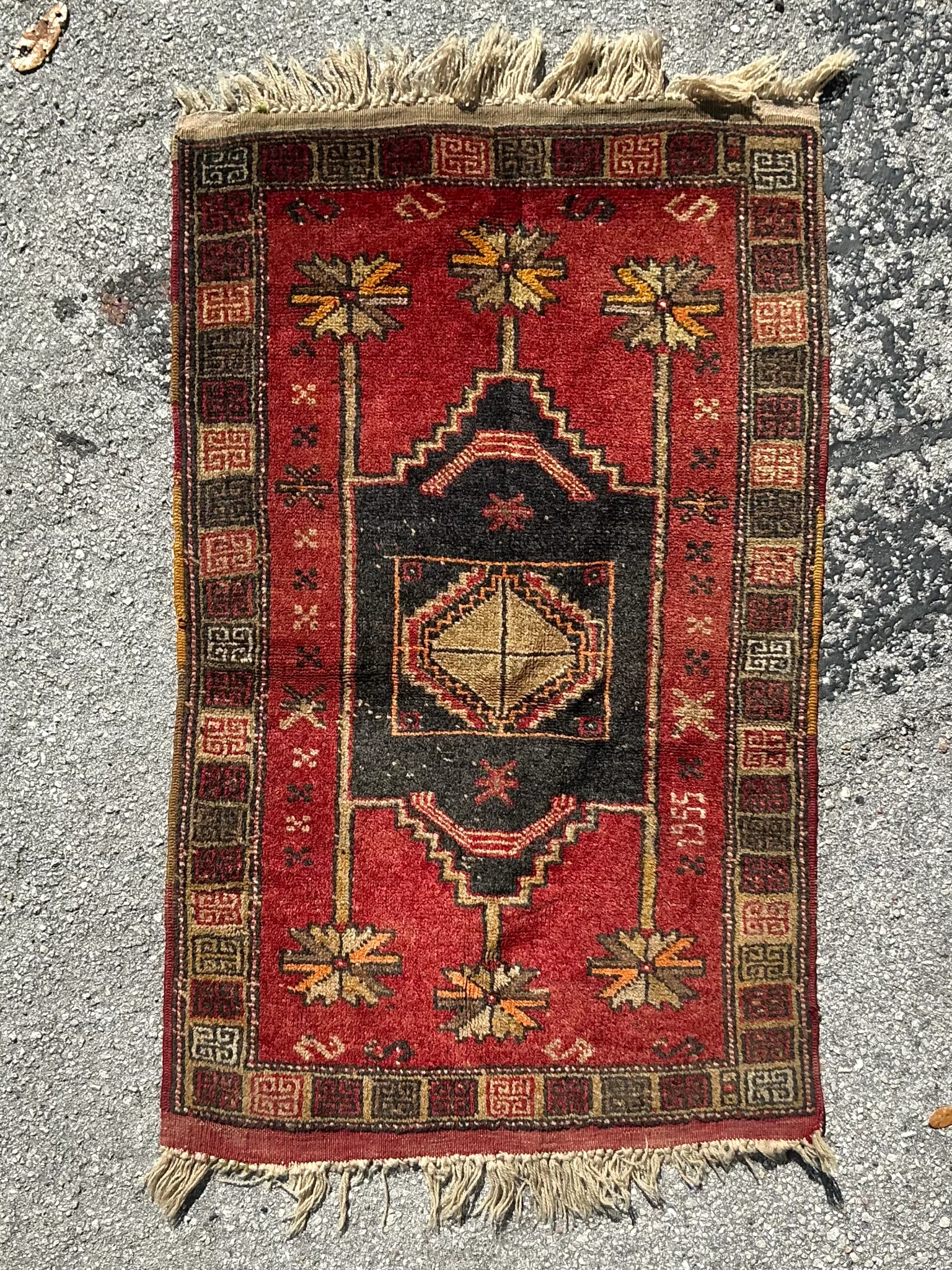 Vintage Distressed Woven Wool Rug - Side view