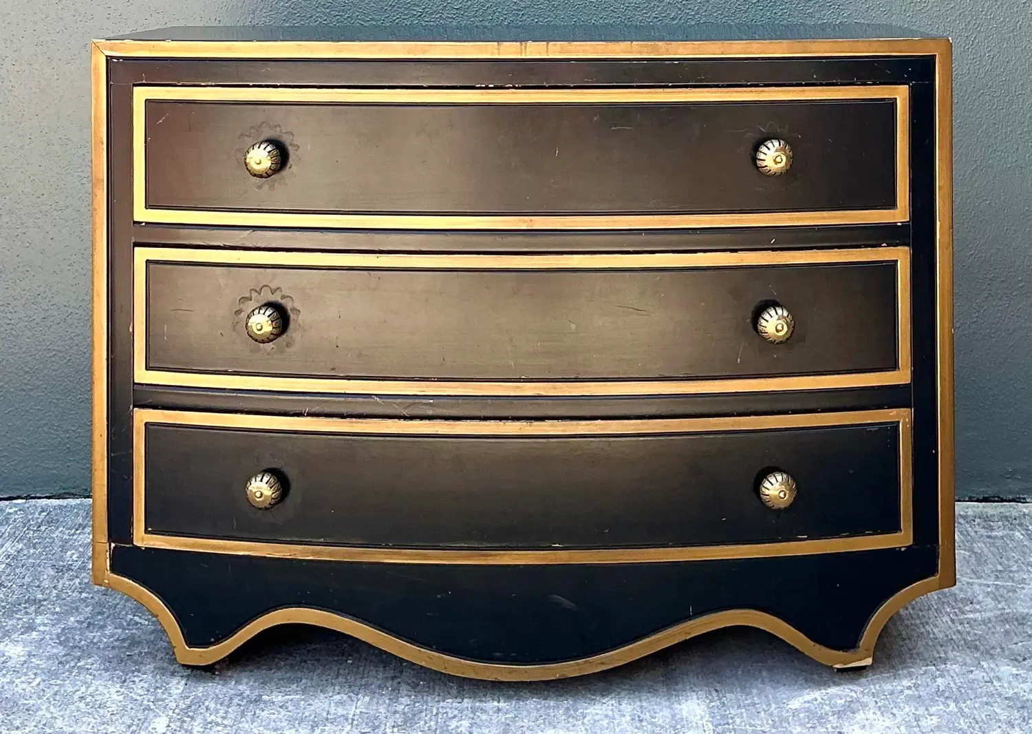 Vintage Dorothy Draper Casablanca Viennese Chest of Drawers - Top view