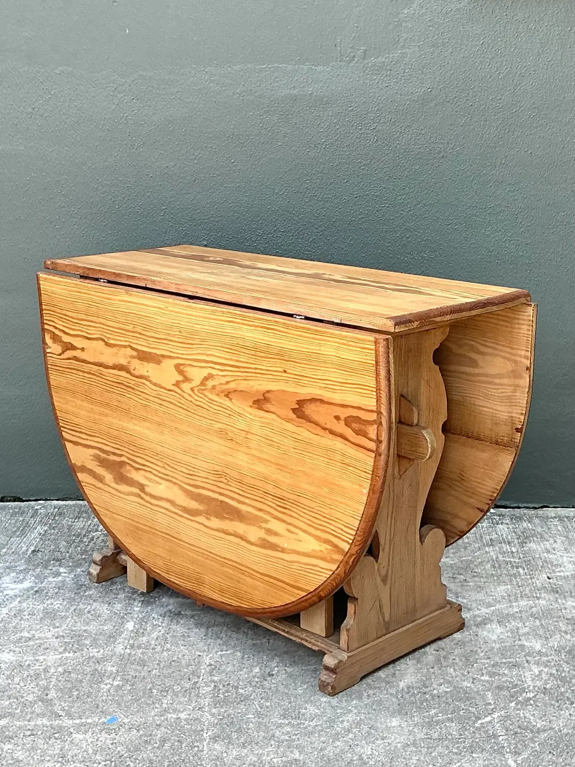 Vintage Drop Leaf Dining Table - Back view