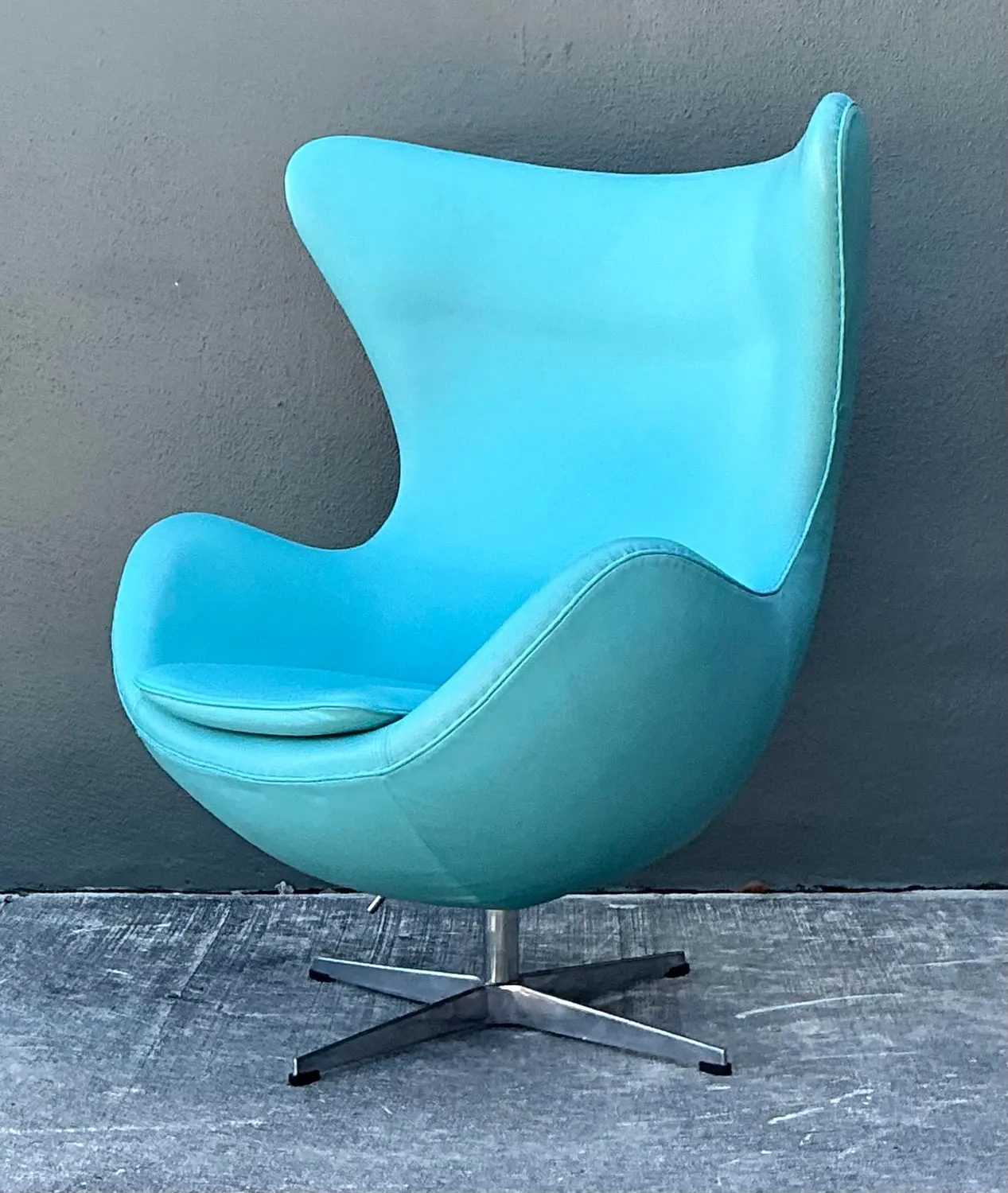 Vintage Egg Chair After Arne Jacobsen - Top view
