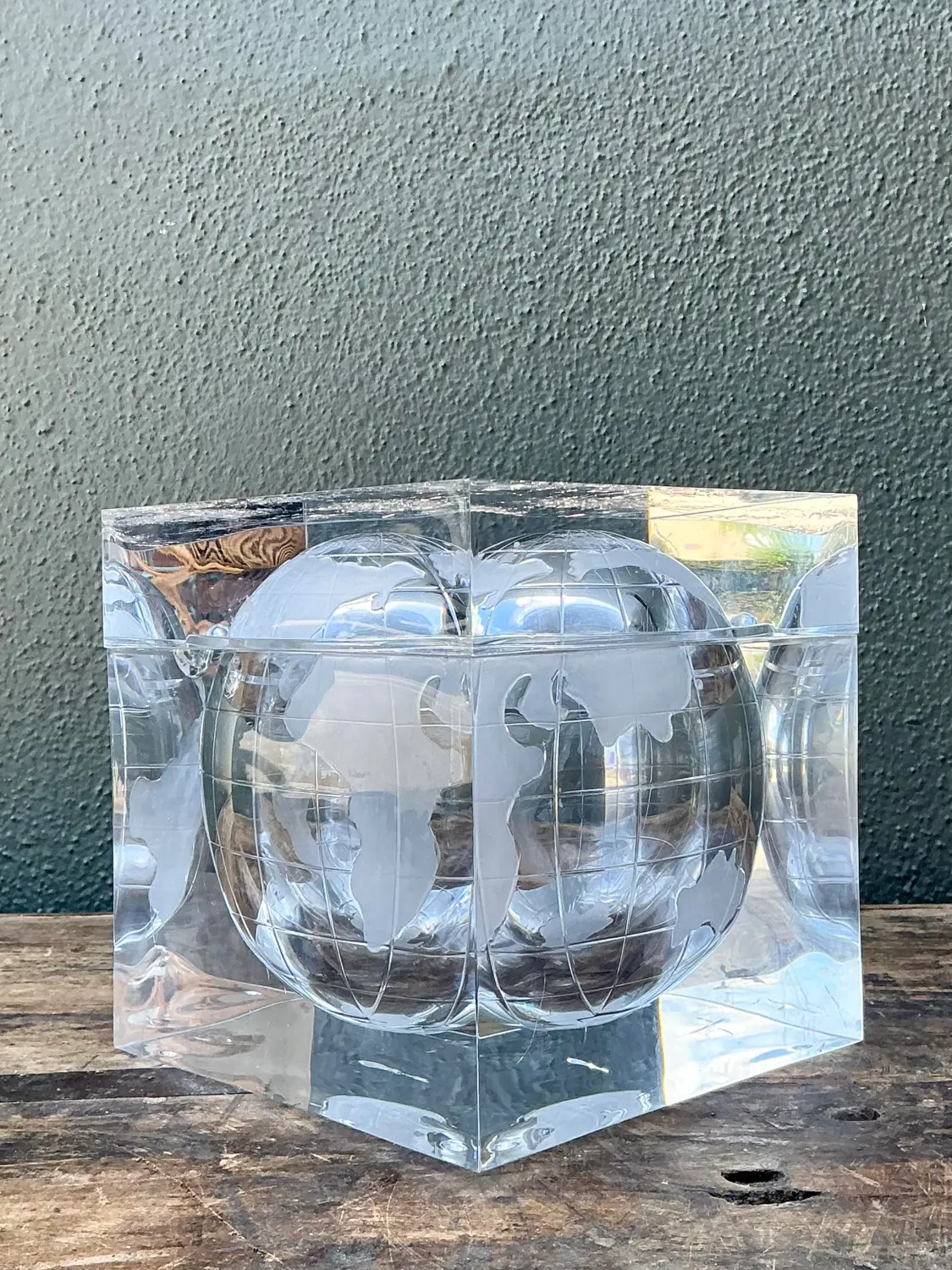 Vintage Etched Lucite Global Ice Bucket - Back view