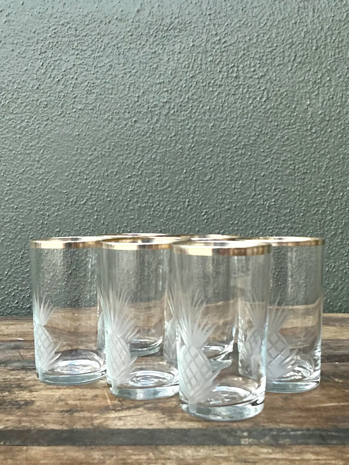 Vintage Etched Pineapple Glasses - Set of 6 - Back view