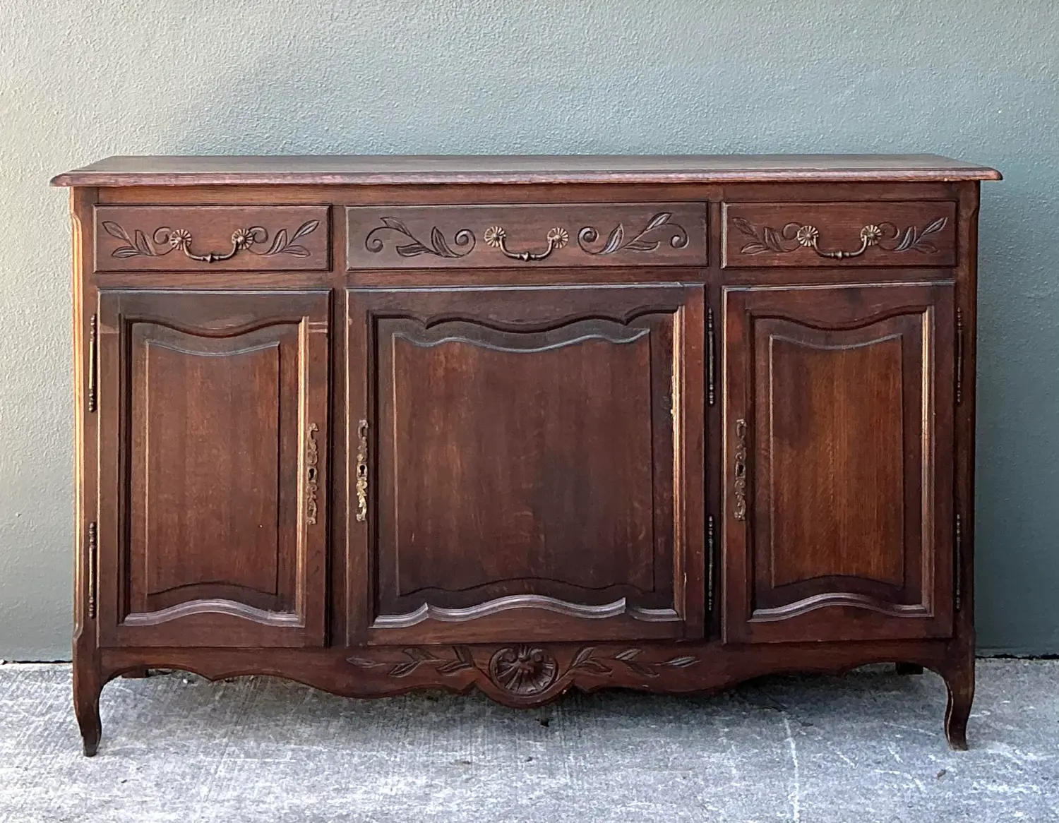 Vintage French Carved Sideboard - Detail view