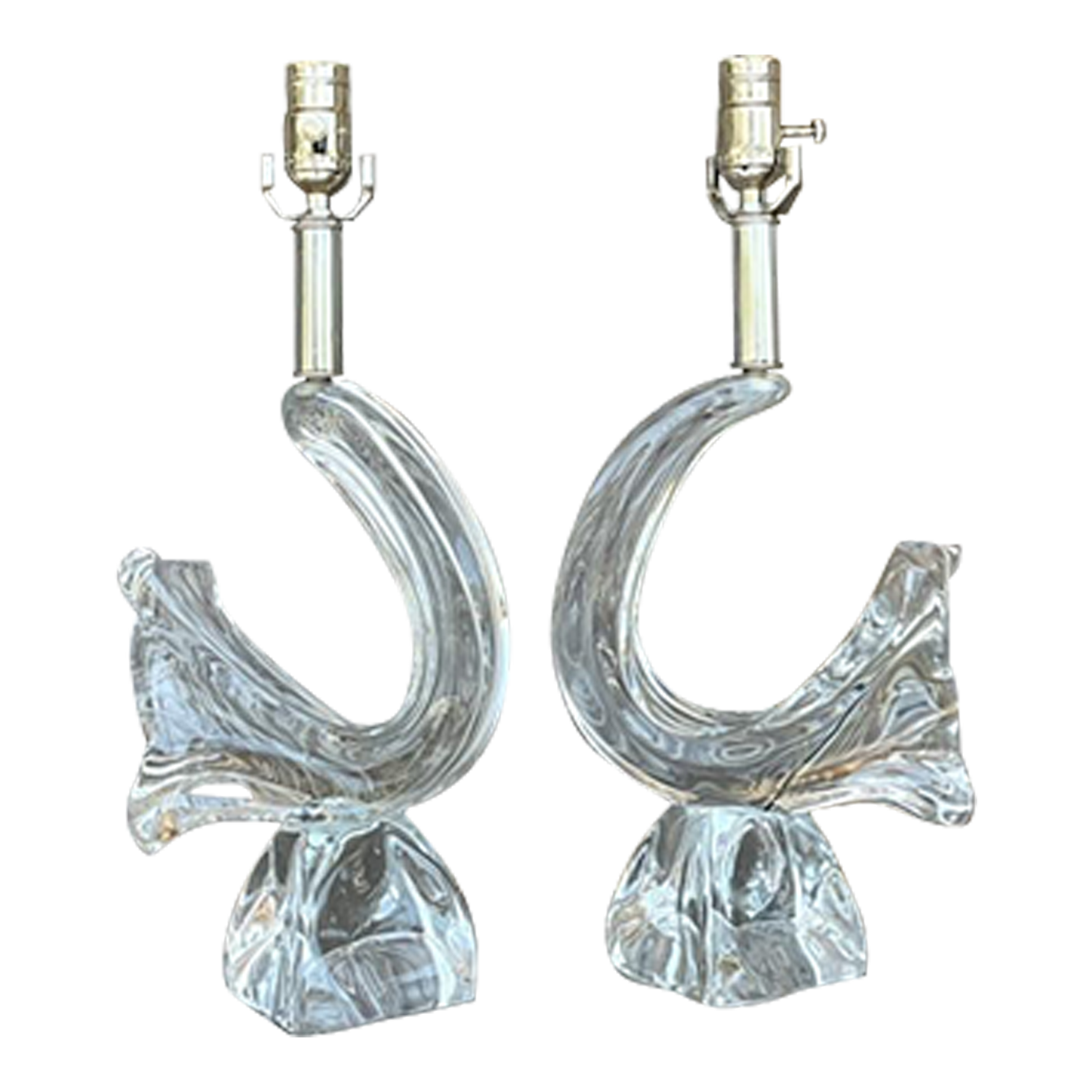Vintage French Daum “Poissons” Crystal Lamps - a Pair - Detail view