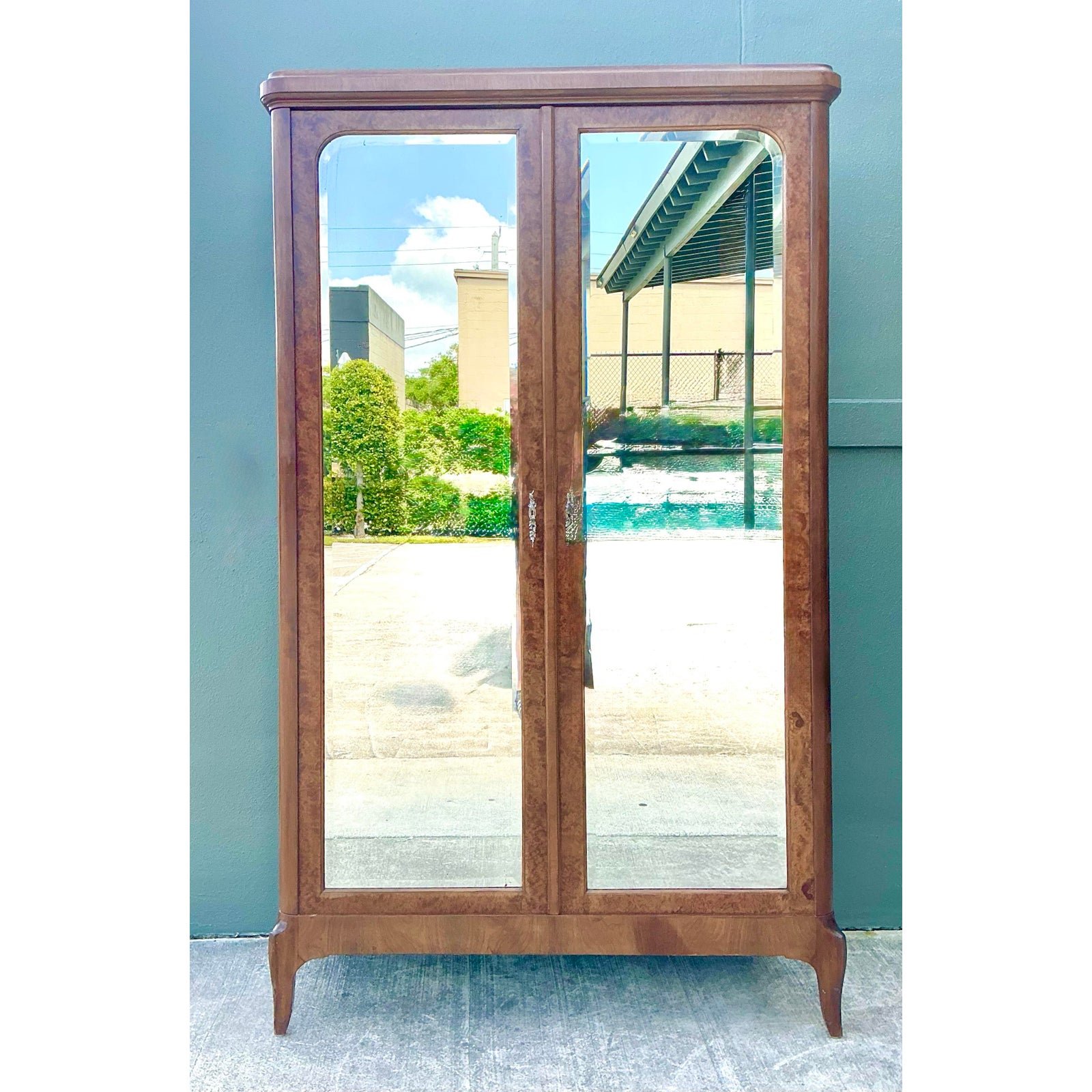 Vintage French Empire Mahogany Mirrored Armoire - Detail view