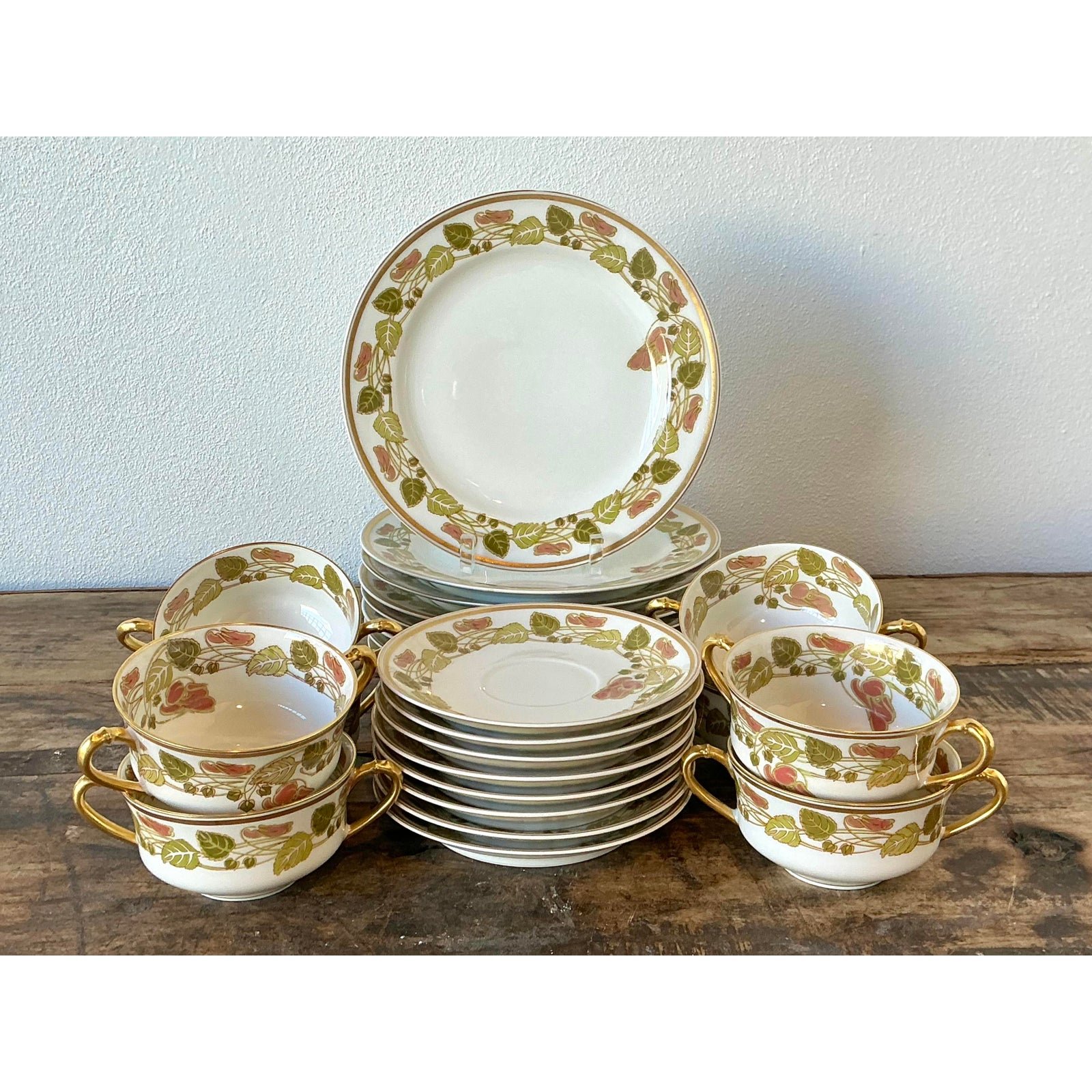 Vintage French Haviland Limoges Dessert Set of 36 - Detail view