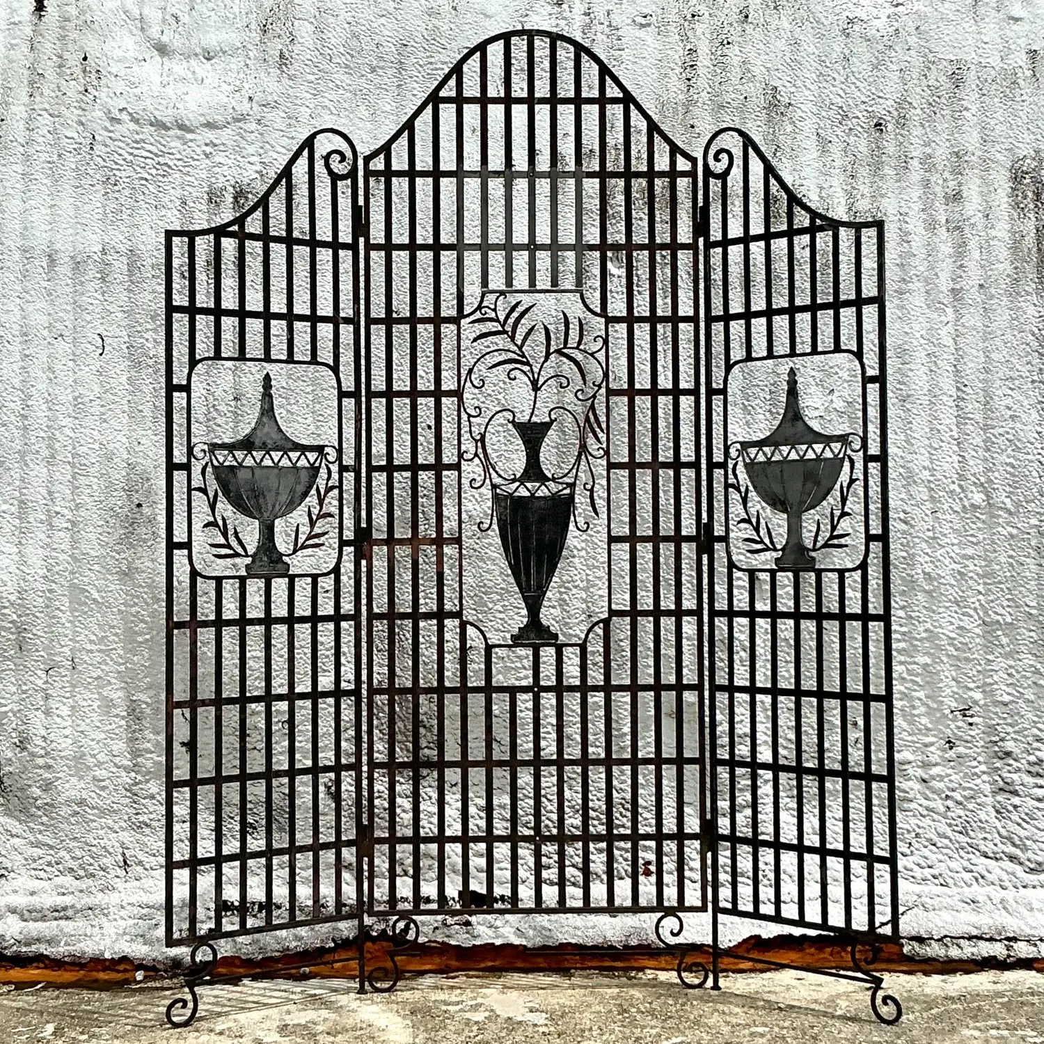 Vintage French Regency Wrought Iron Urn Folding Screen - Detail view