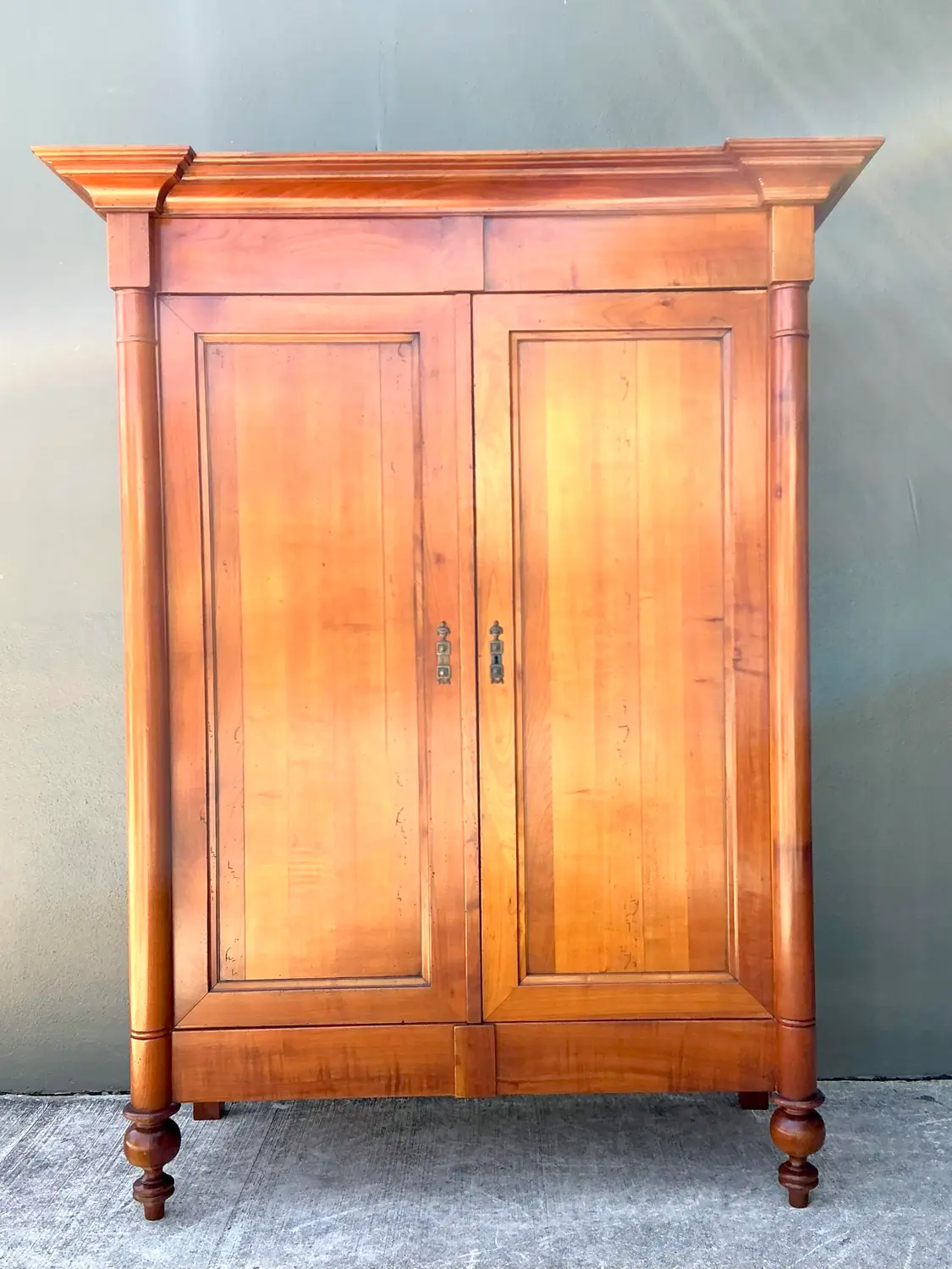 Vintage Geka Column Armoire - Side view